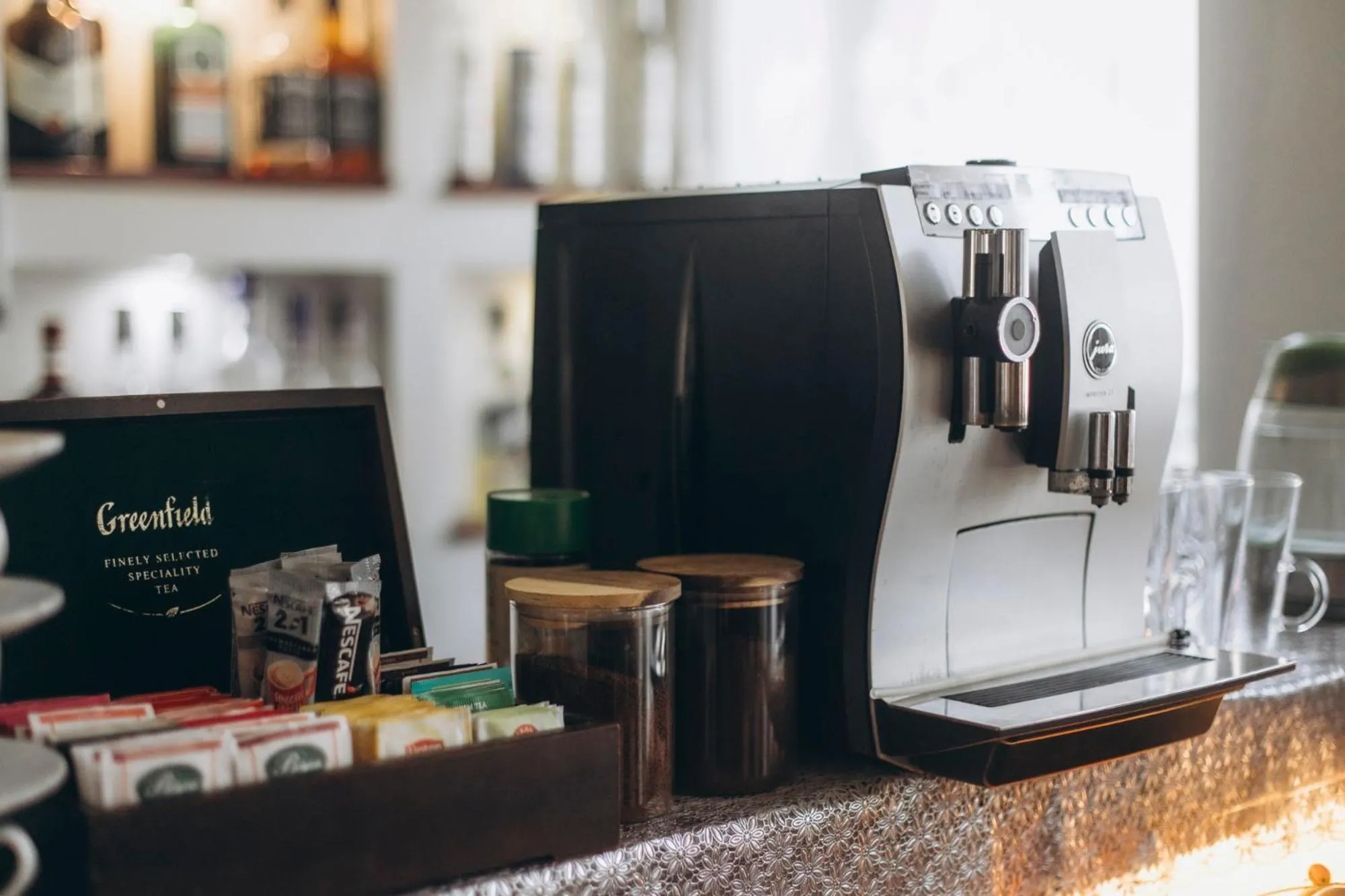 Coffee/tea facilities in Hotel-24