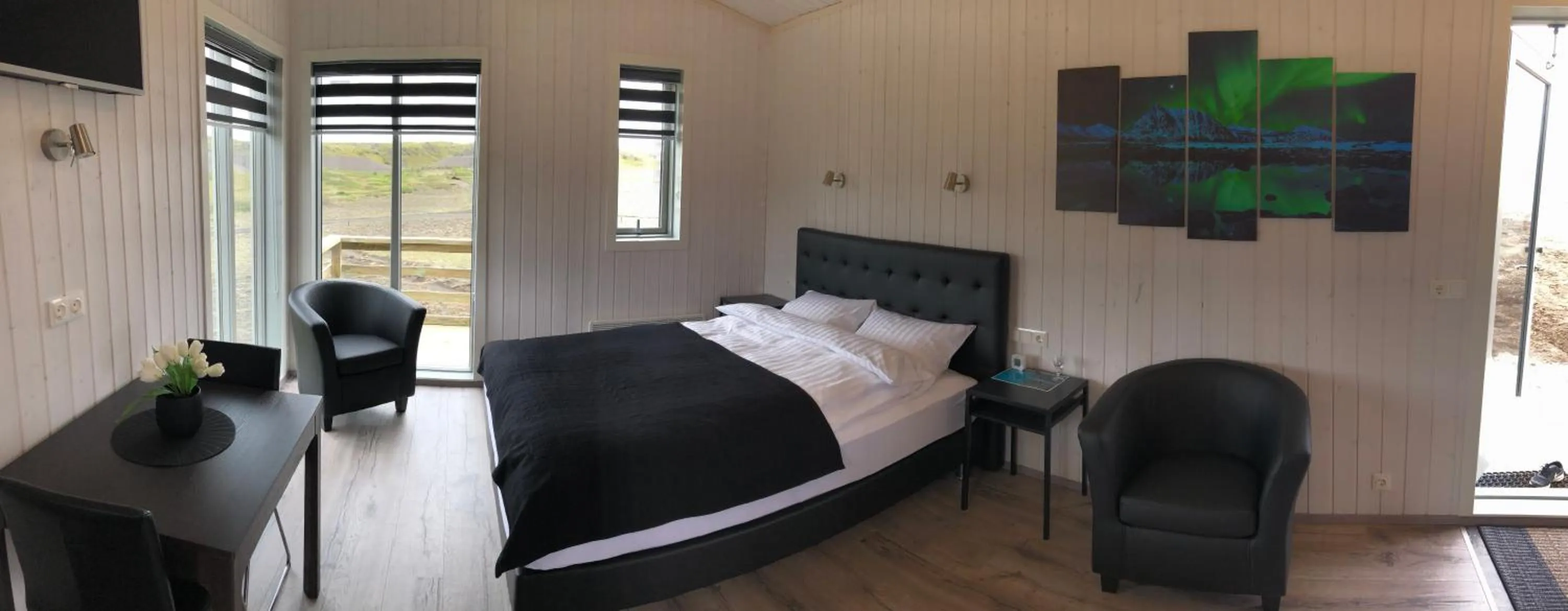 Bedroom, Bed in Afternoon Cottages