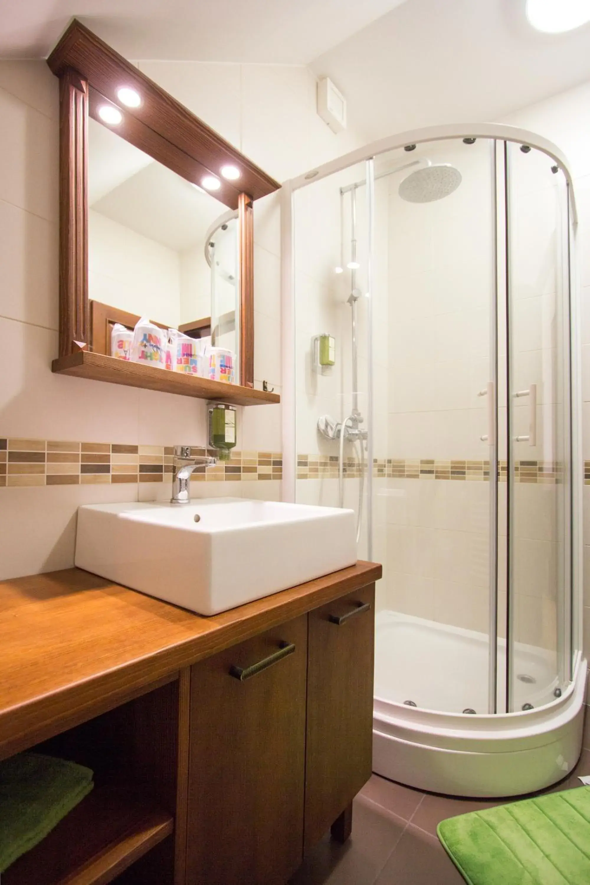 Quadruple Room in Tourism Tompa Quadruple Room in Tourism Tompa