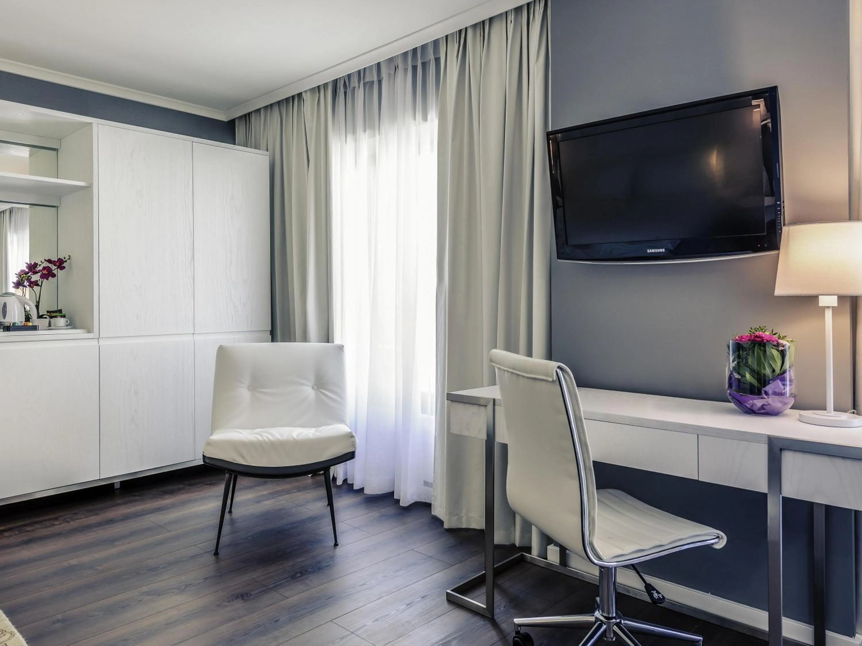 Studio Suite in Mercure Hotel Raphael Wien