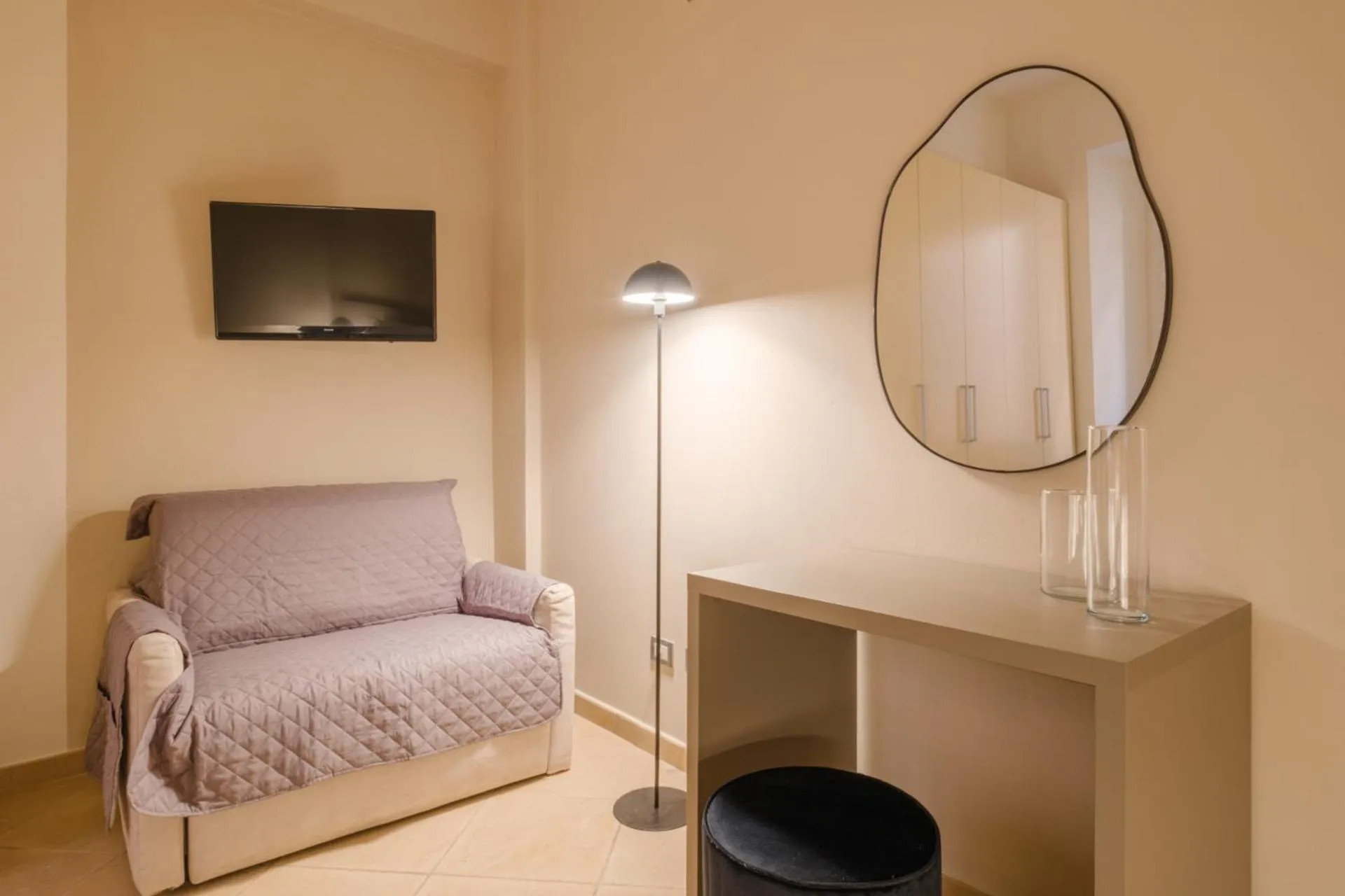 Residenza Ariosto by Studio Vita