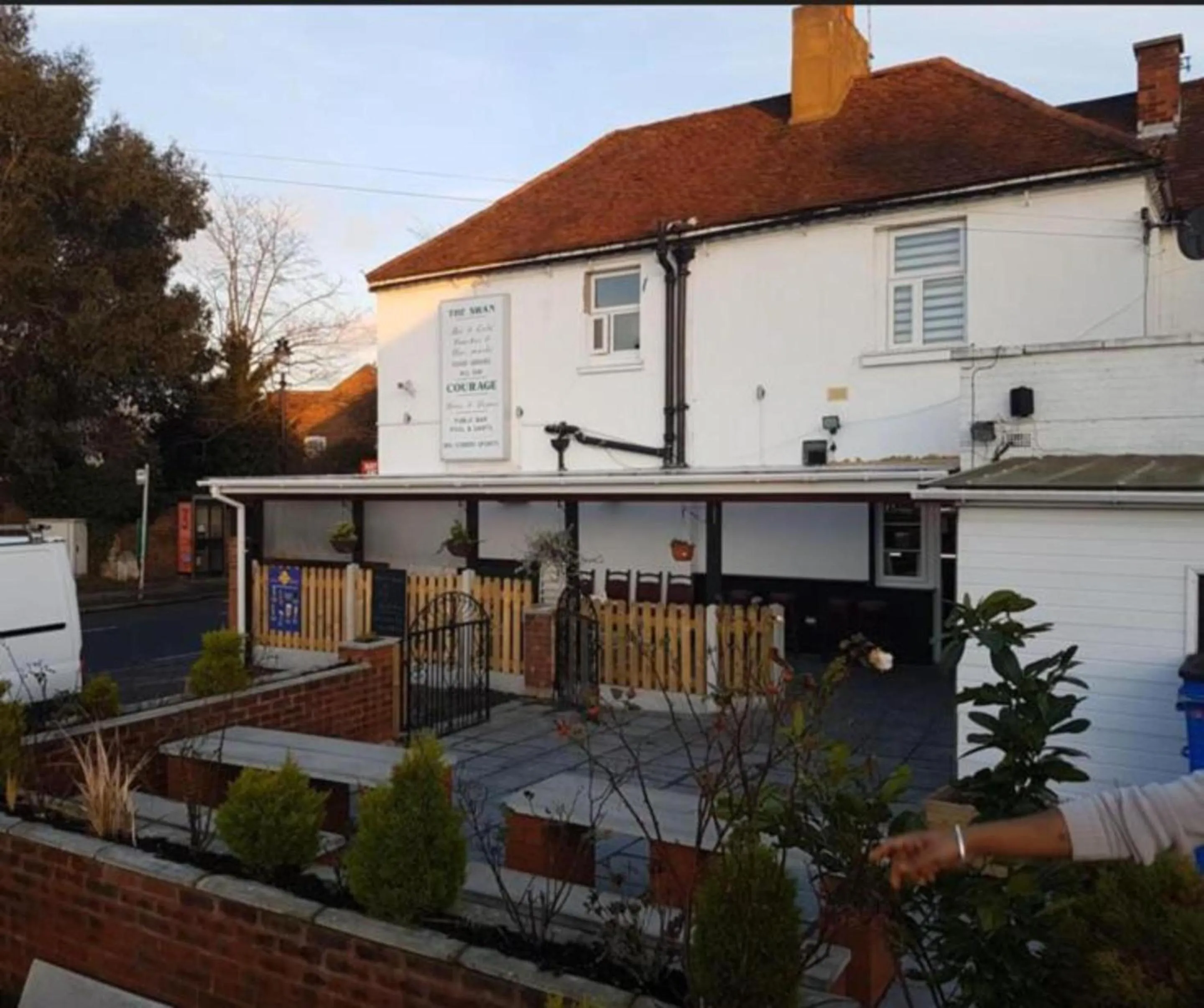 Property building in Swan Inn, Heathrow Airport
