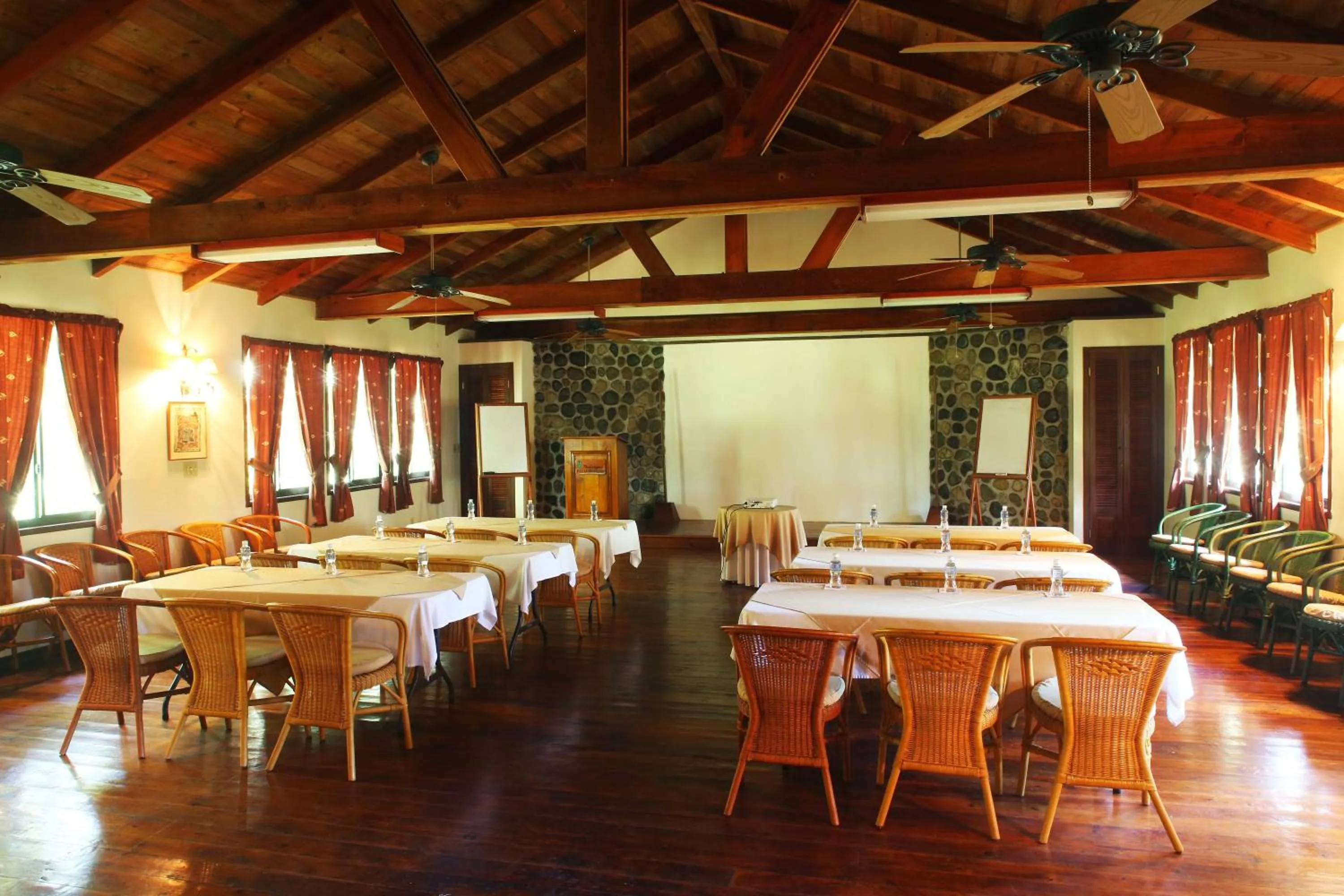 Meeting/conference room in The Lodge at Pico Bonito