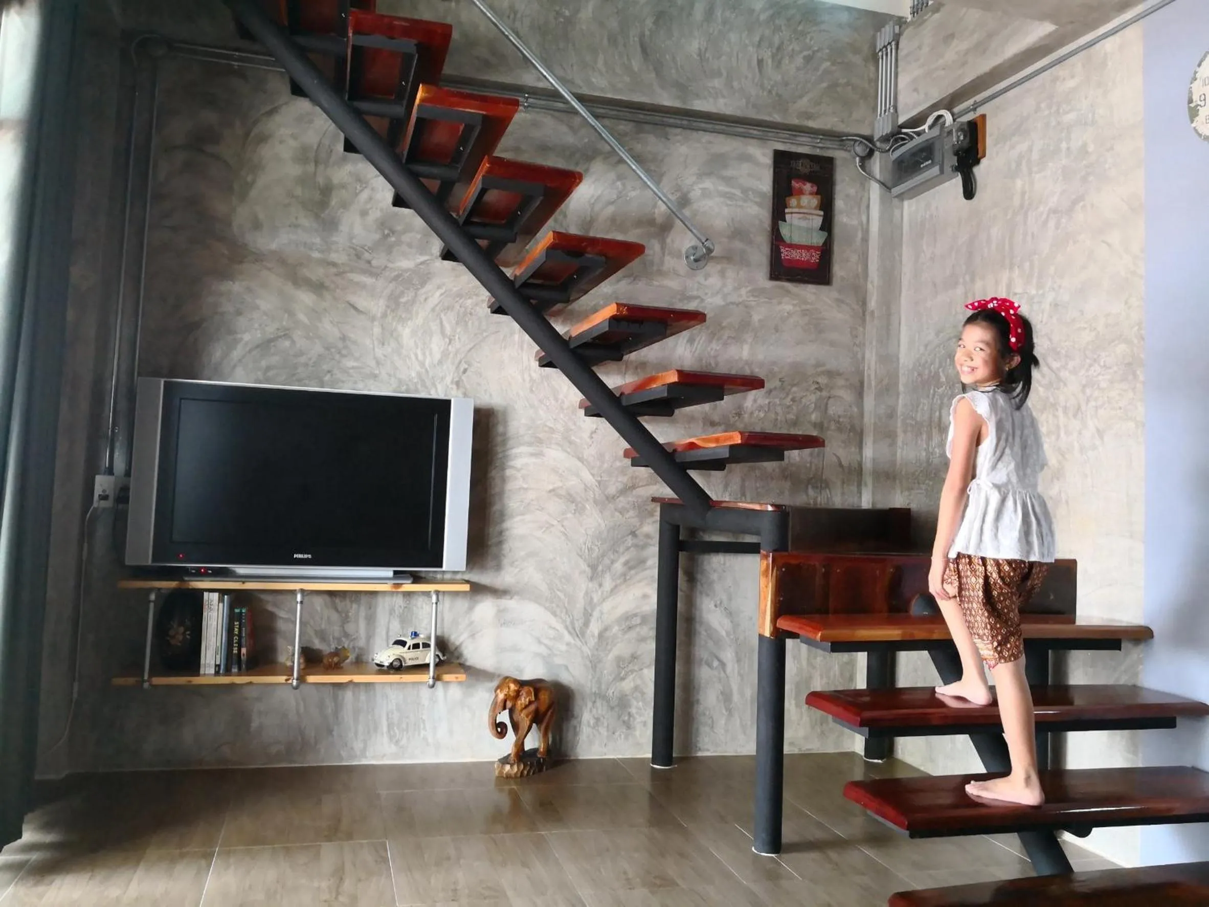 Baan Canalee (บ้านคานาลี)