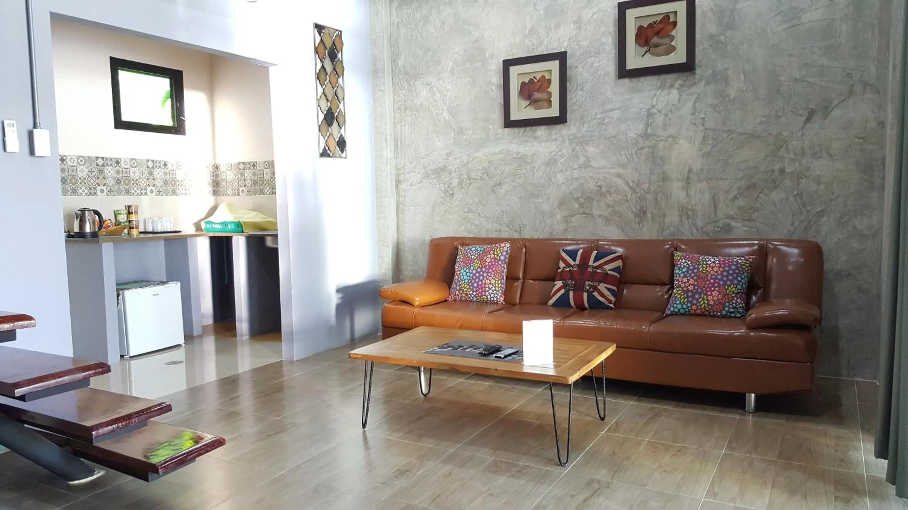 Baan Canalee (บ้านคานาลี)