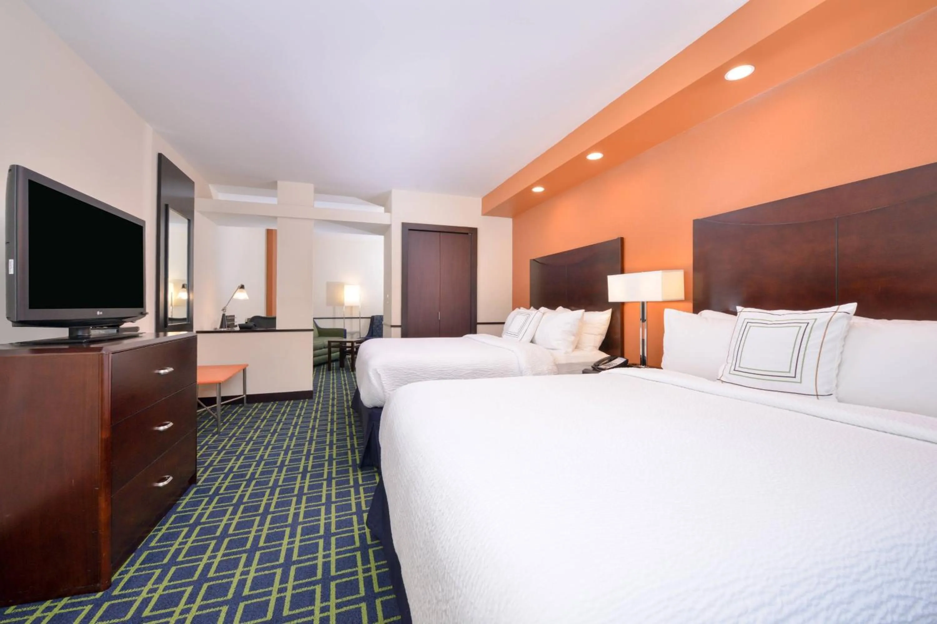 Photo of the whole room, Bed in Fairfield by Marriott Tacoma Puyallup