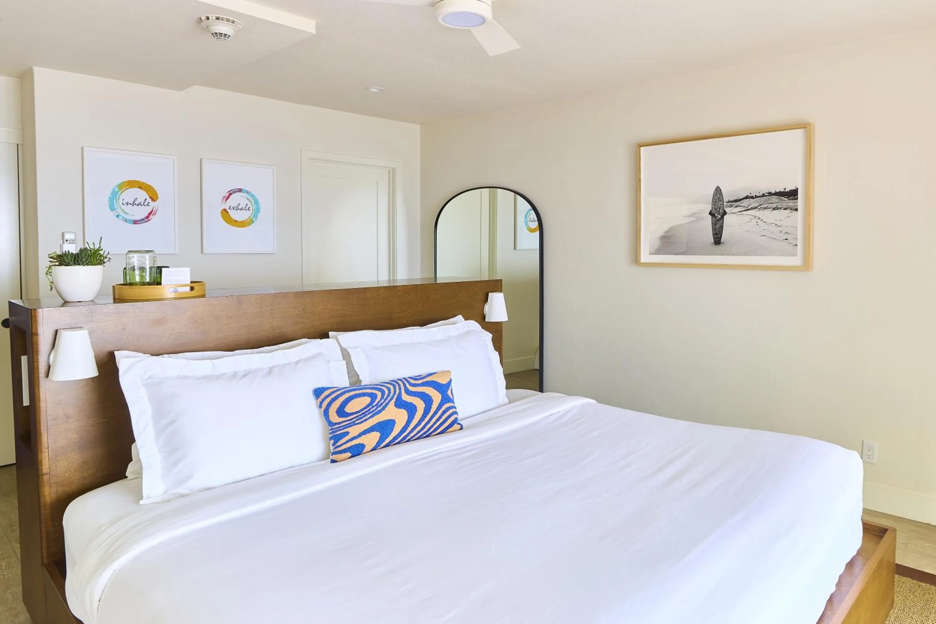 Bed in Laguna Surf Lodge by SCP Hotels