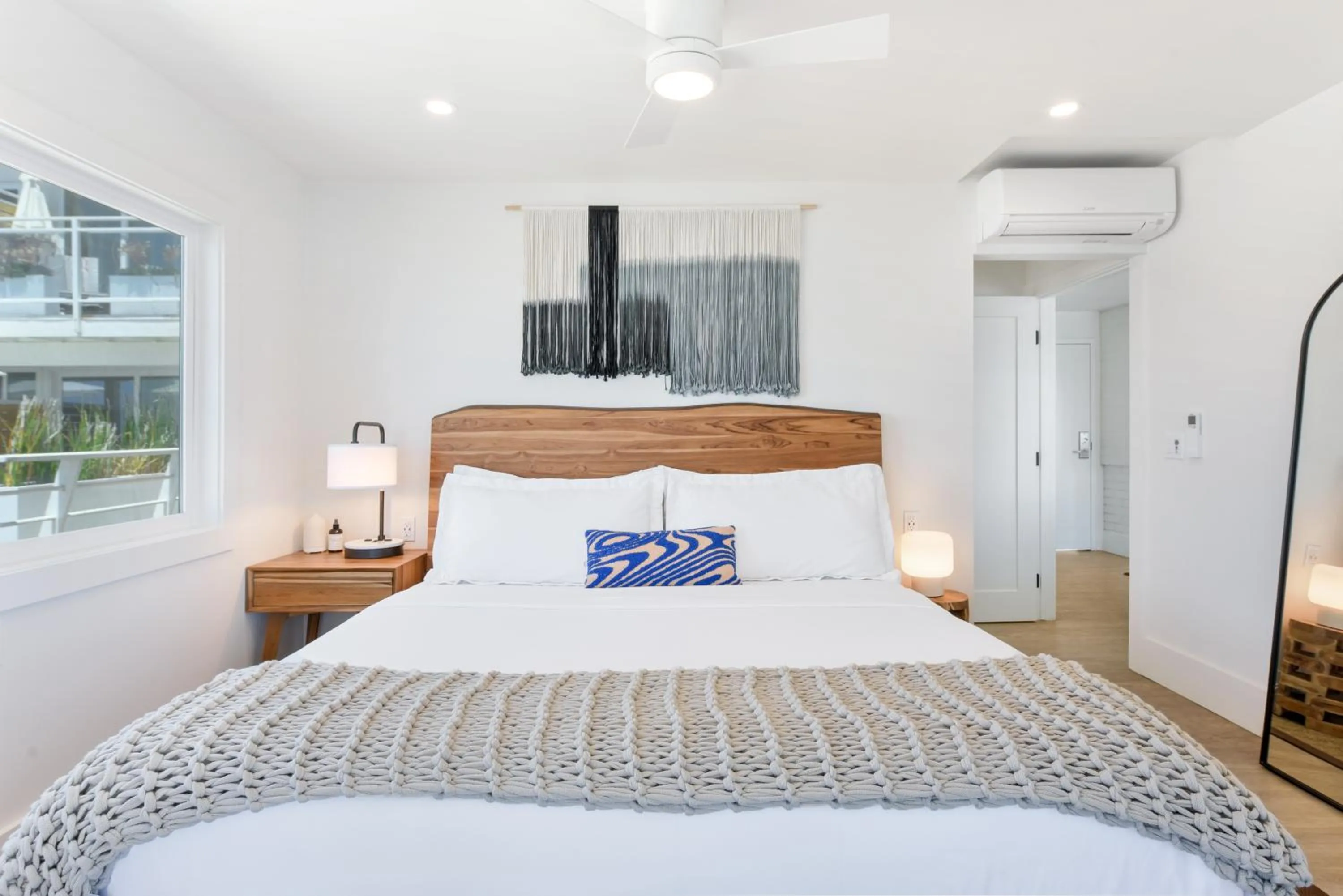 Bed in Laguna Surf Lodge by SCP Hotels