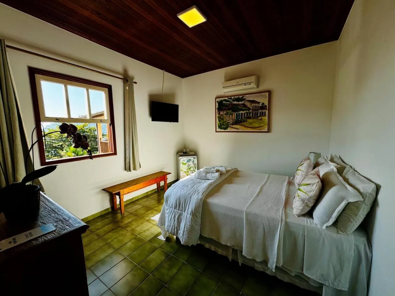 Bedroom, Bed in Pousada dos Navegantes