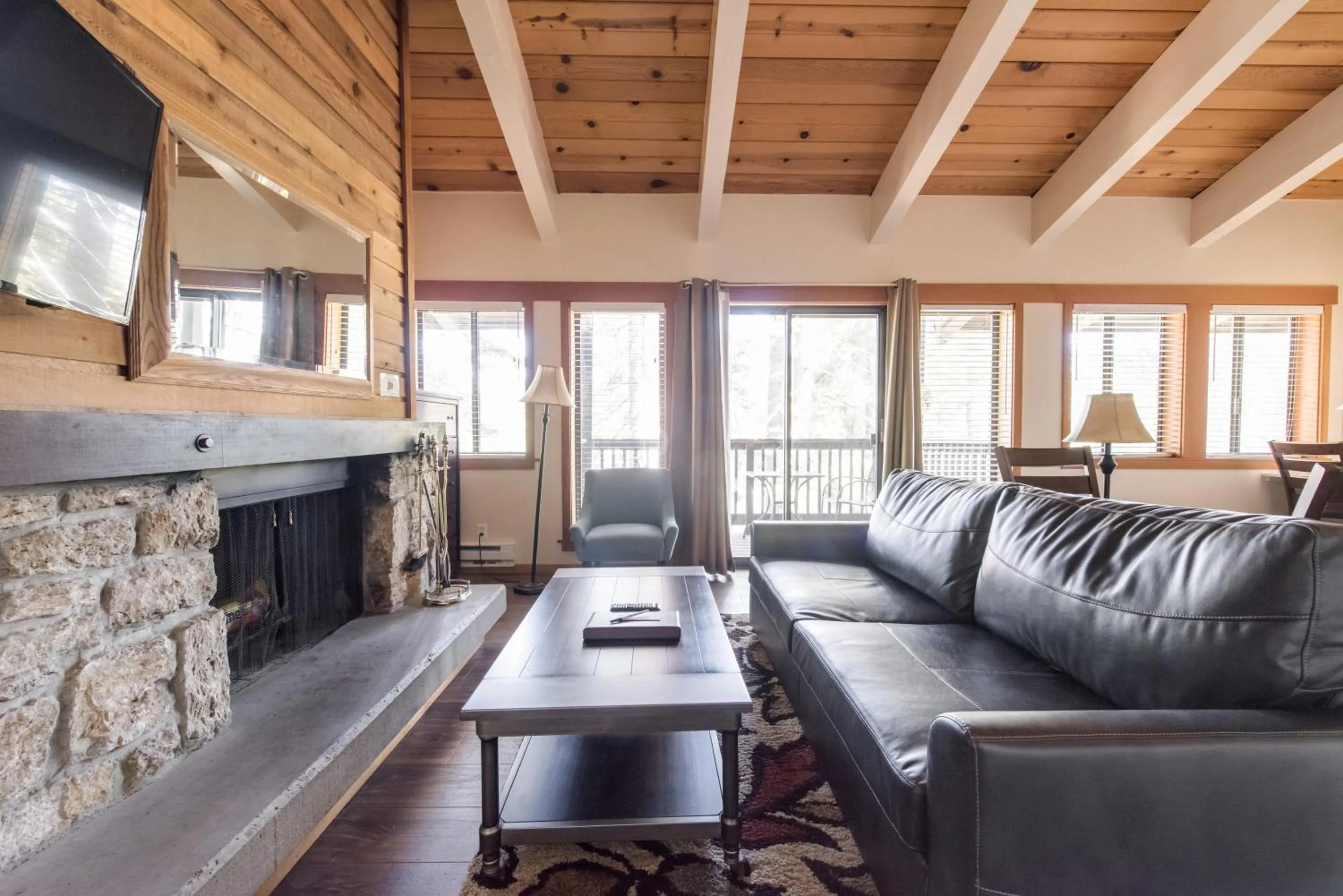 Seating area in Granlibakken Tahoe