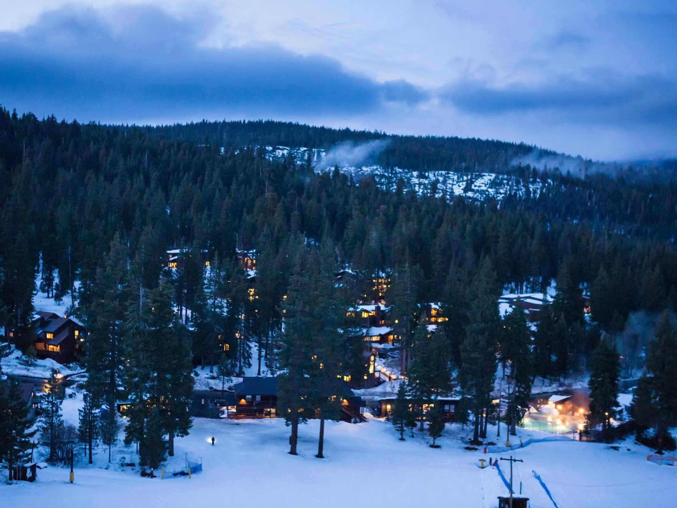 Skiing in Granlibakken Tahoe