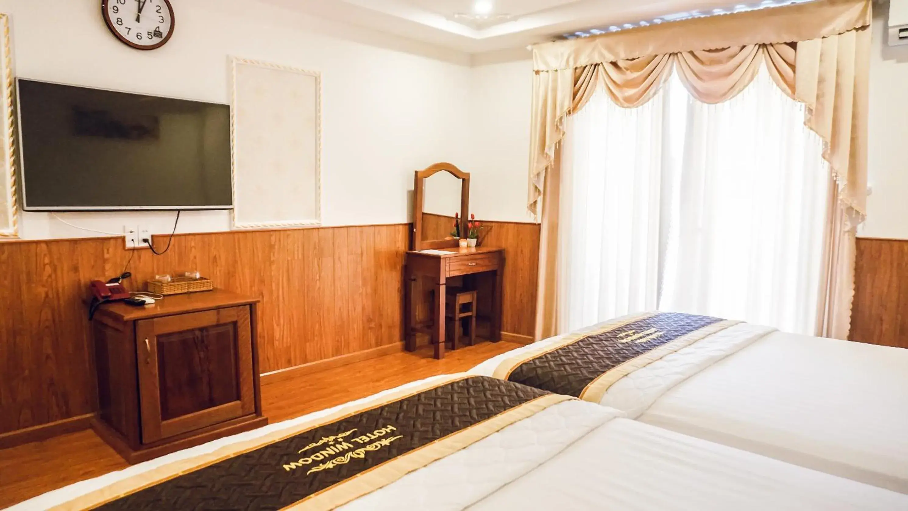 Superior Quadruple Room in Window 1 Hotel Superior Quadruple Room in Window 1 Hotel