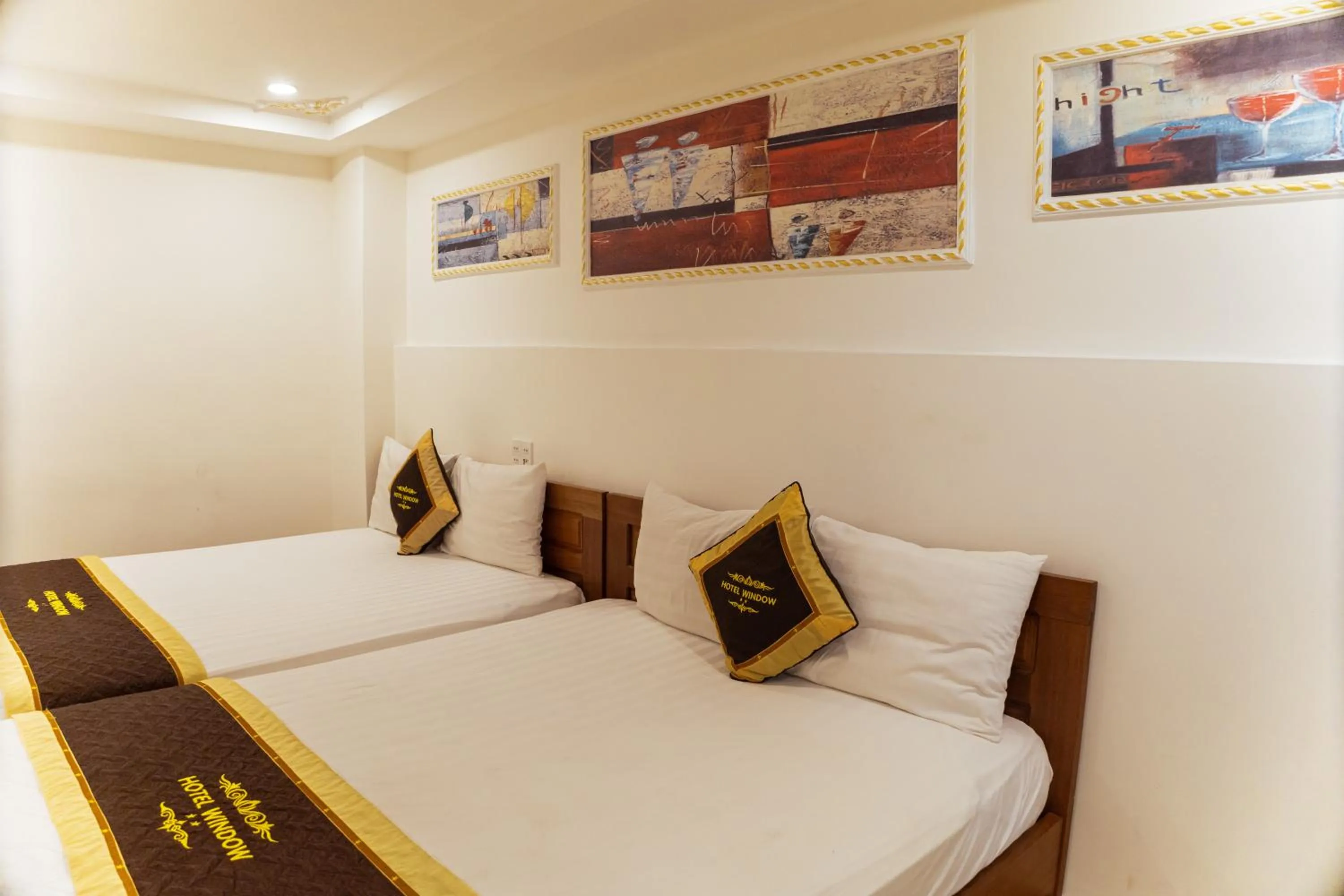 Bedroom, Bed in Window 1 Hotel