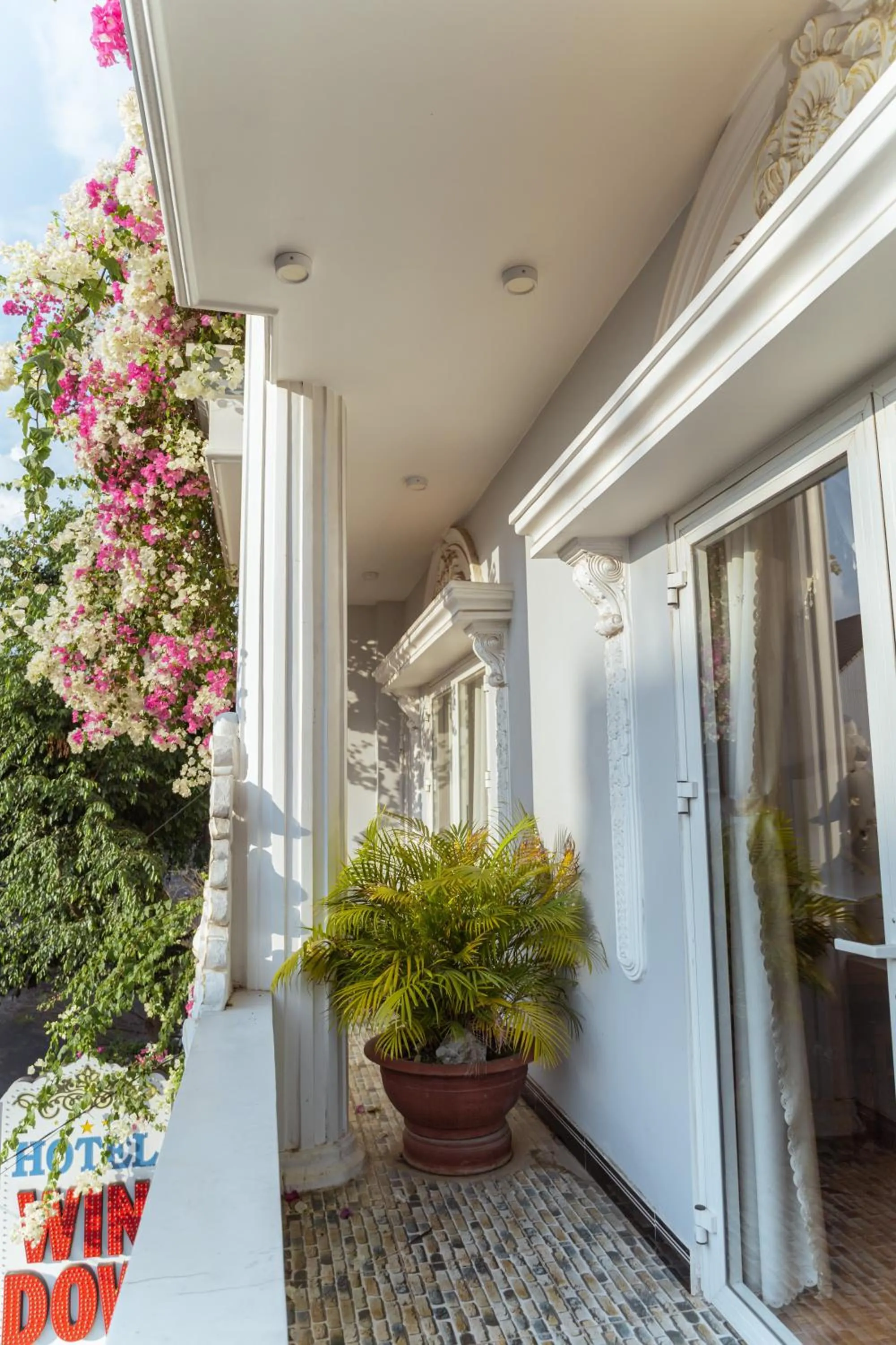 Balcony/Terrace in Window 1 Hotel