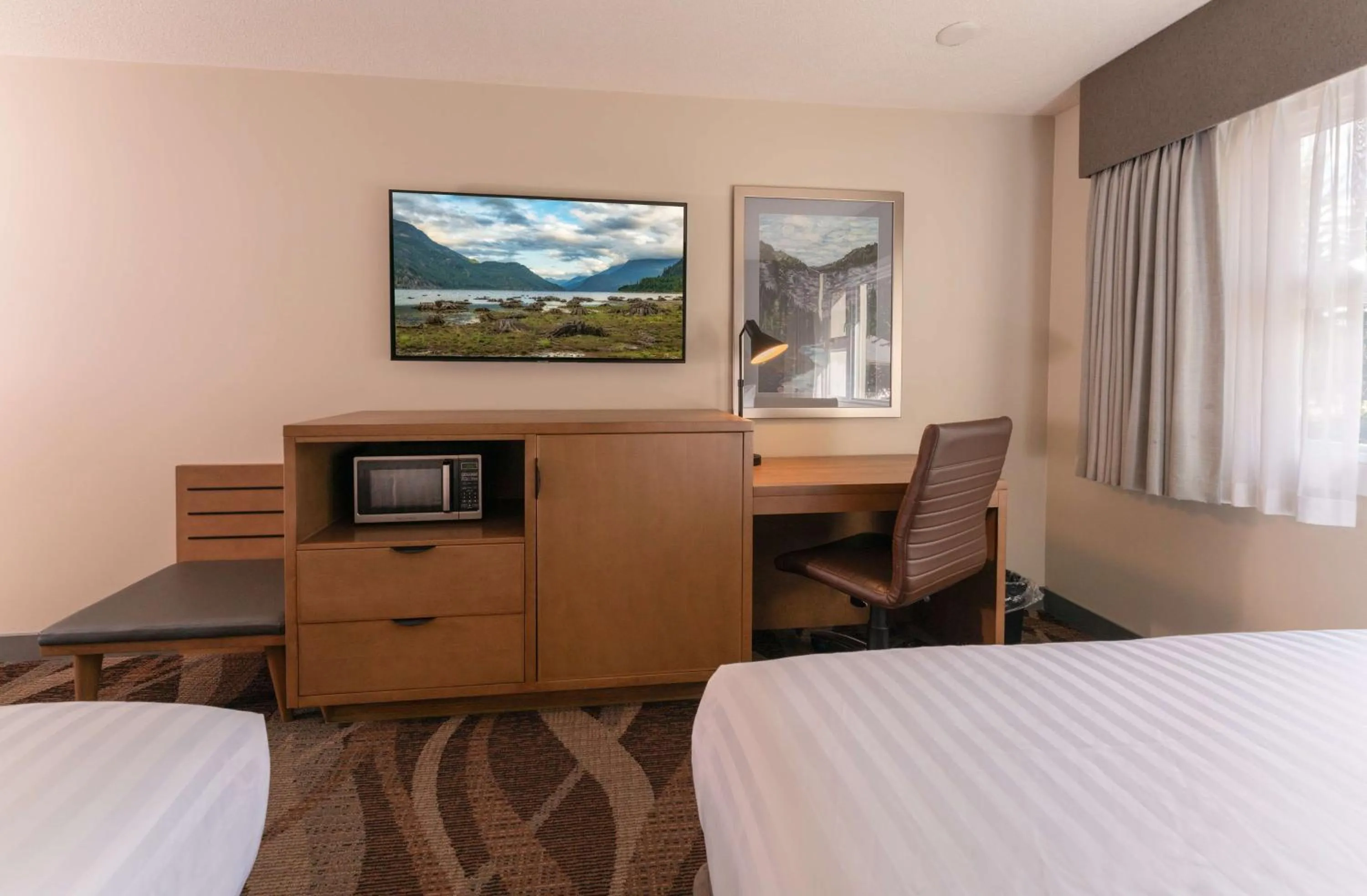 Other, Bed in Prestige Hudson Bay Lodge & Conference Centre, WorldHotels Crafted Collection