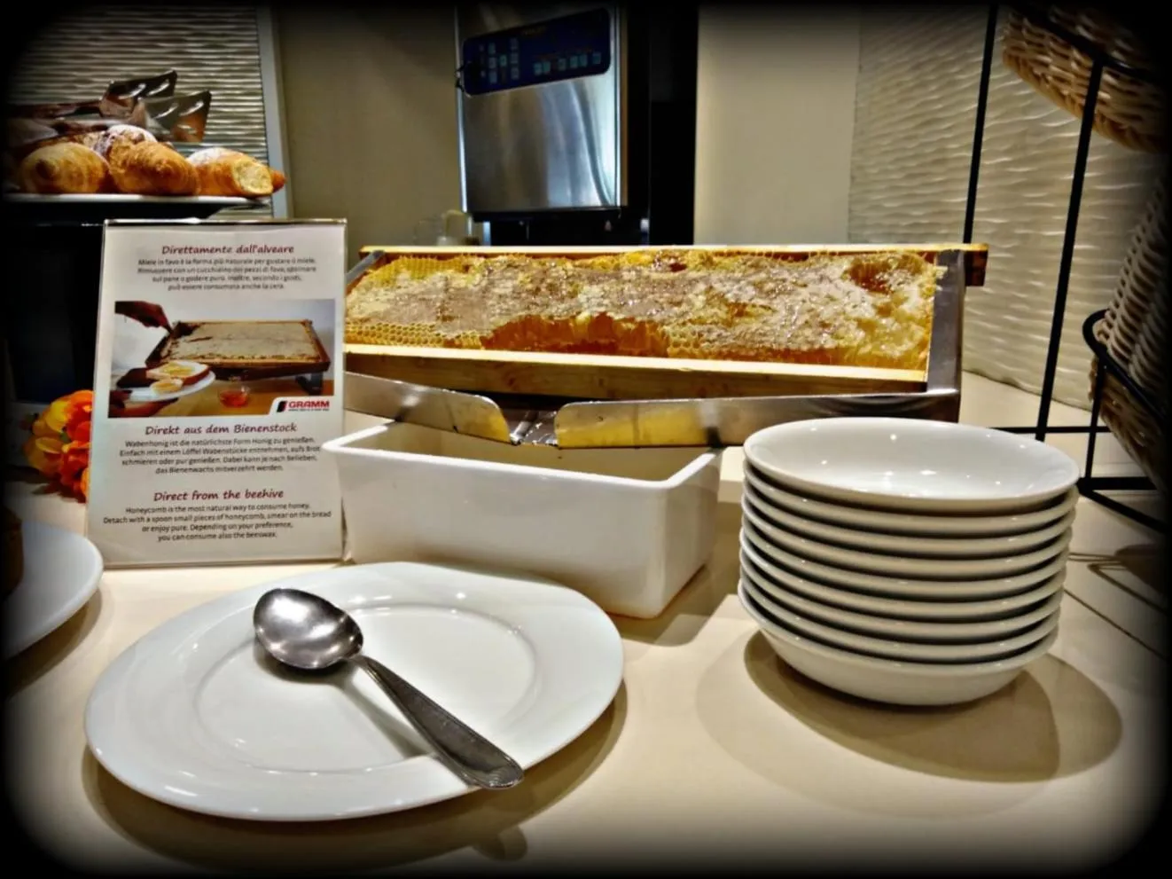 Breakfast in Hotel Ombretta Mare