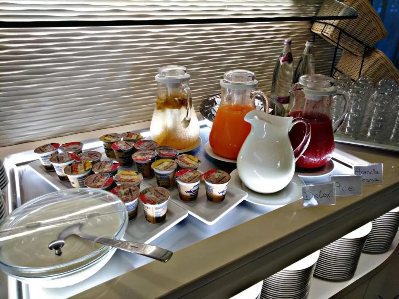 Food and drinks in Hotel Ombretta Mare