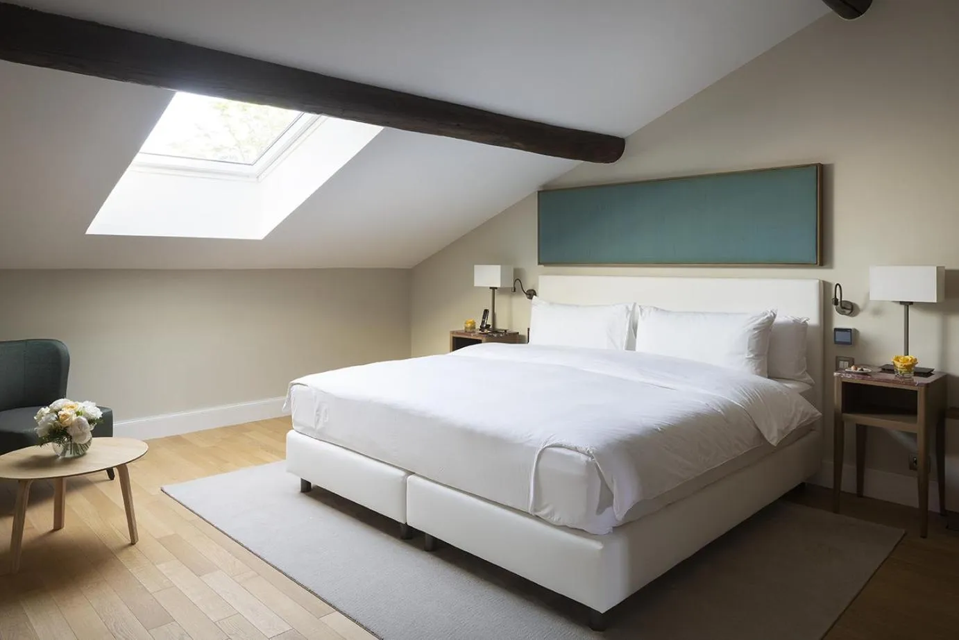 Photo of the whole room, Bed in Château de Montcaud