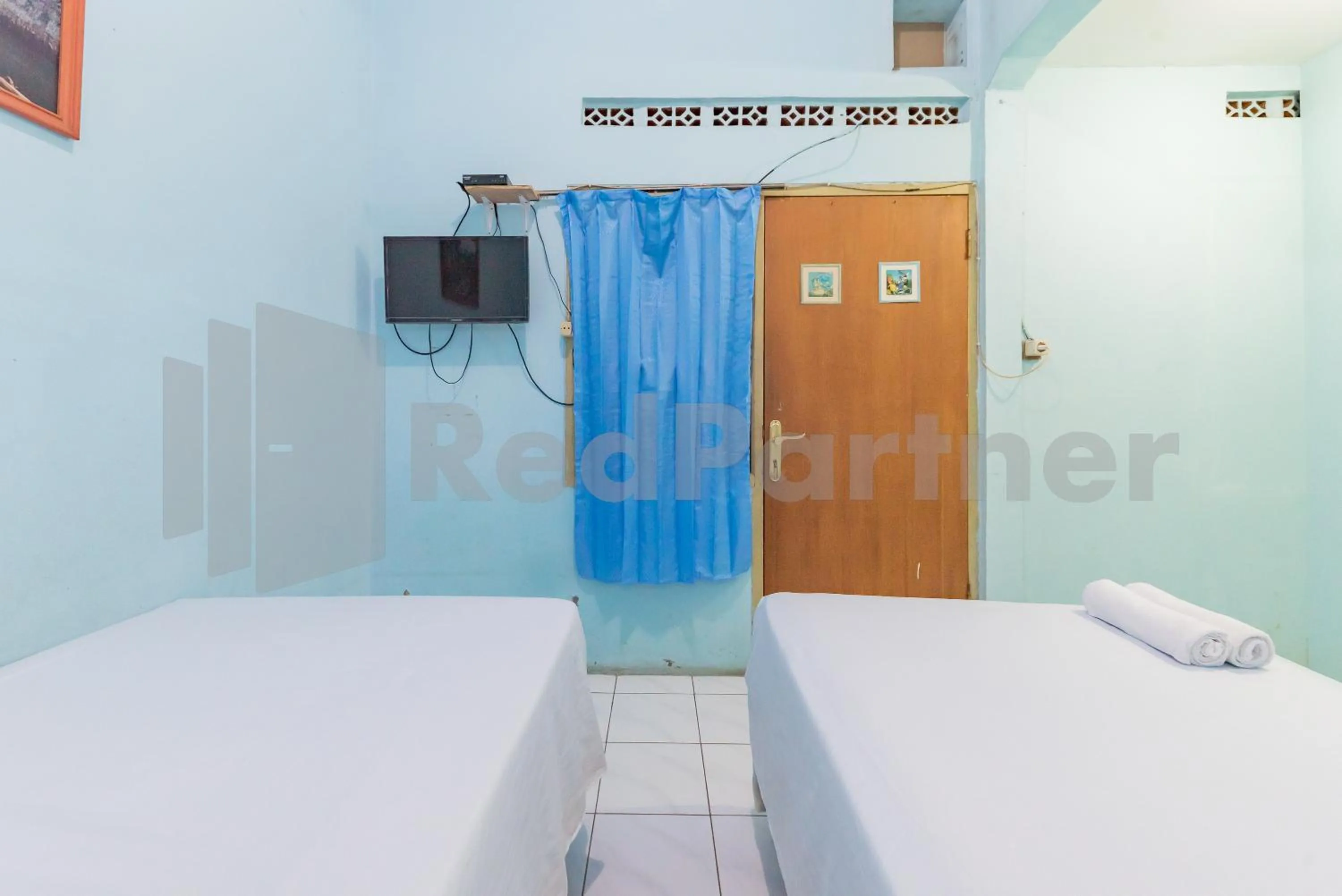 Bedroom, Bed in Grha Blue Sky Syariah RedPartner