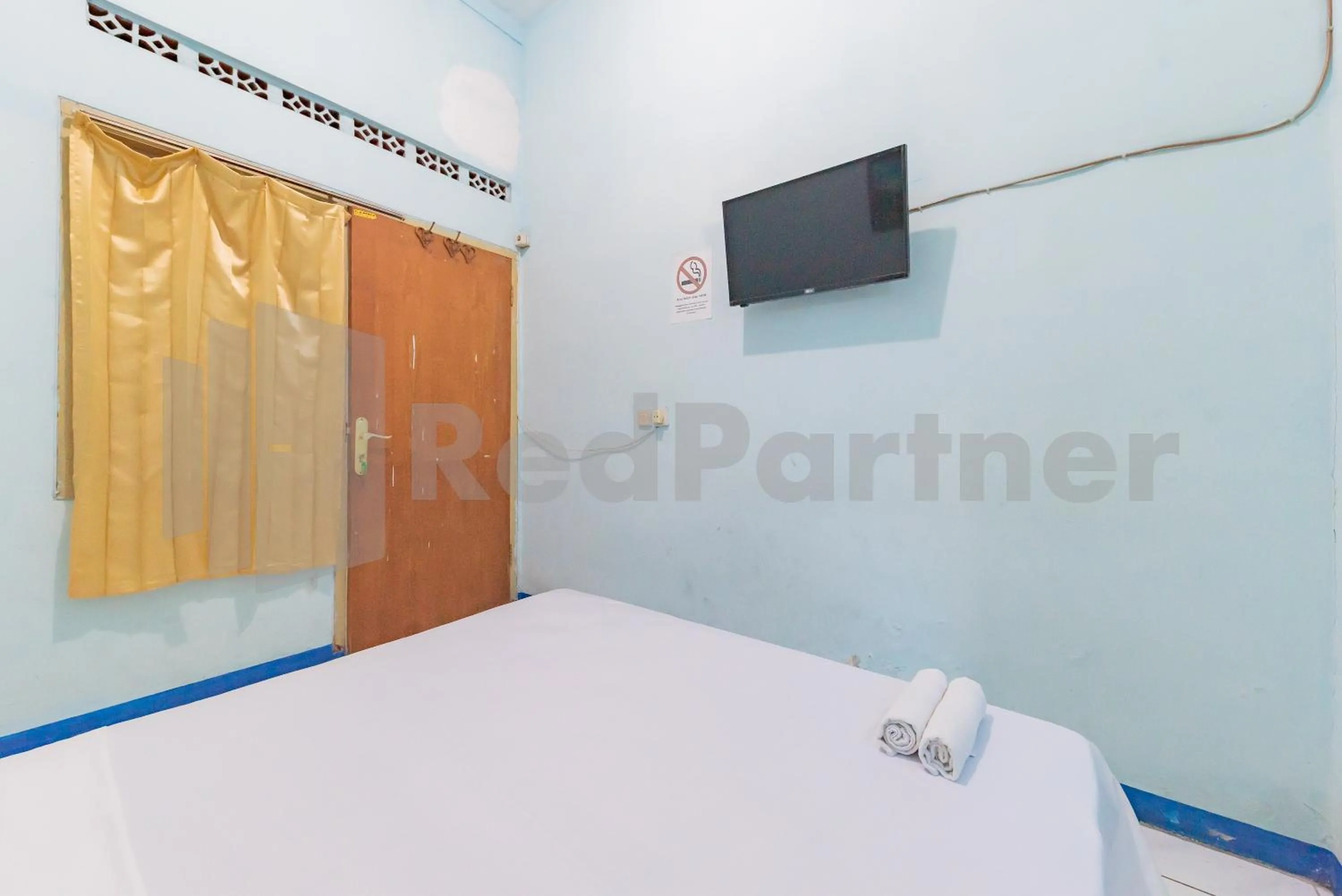 Bedroom, Bed in Grha Blue Sky Syariah RedPartner