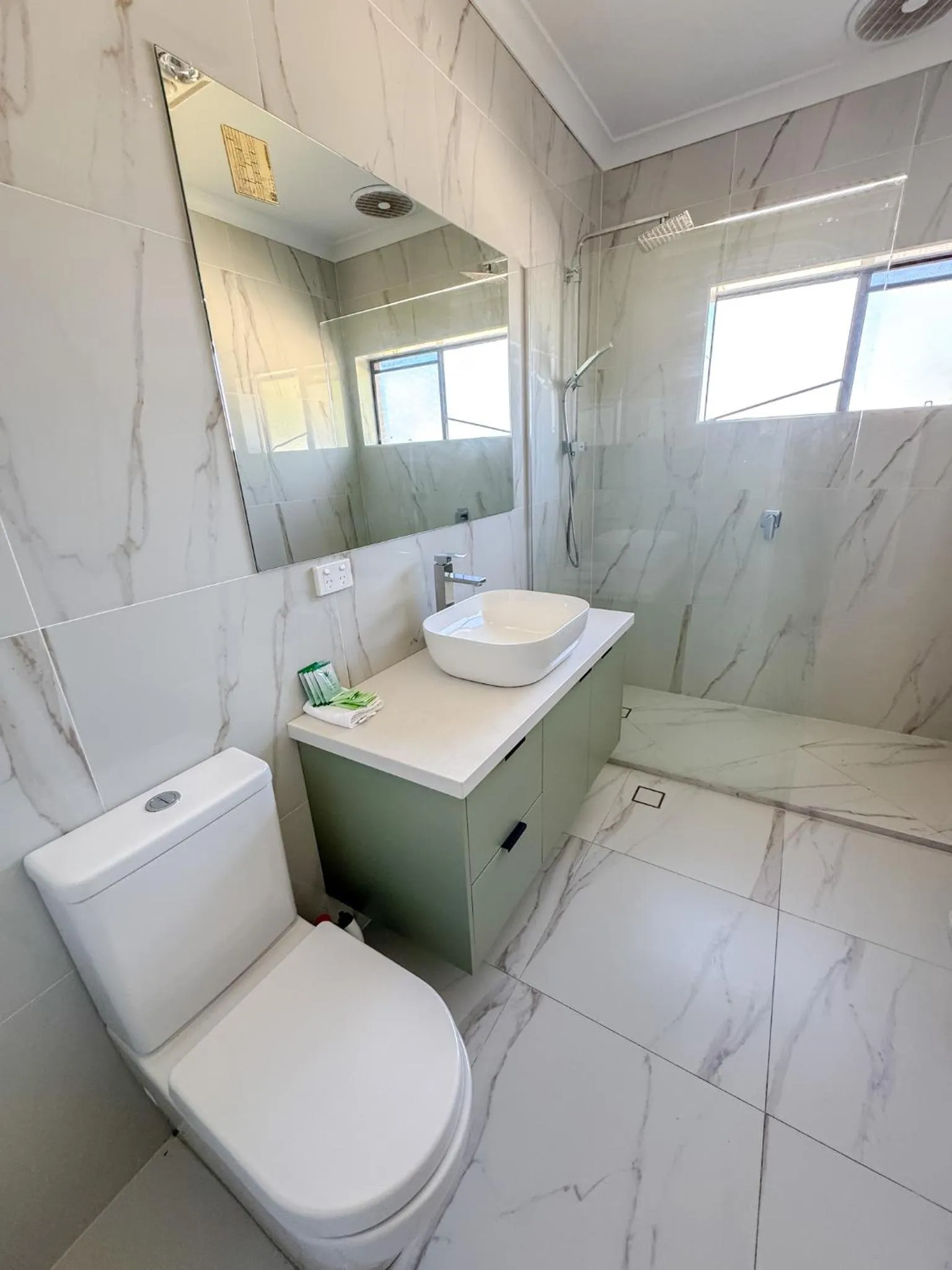 Crystal Fountain Motel Albury