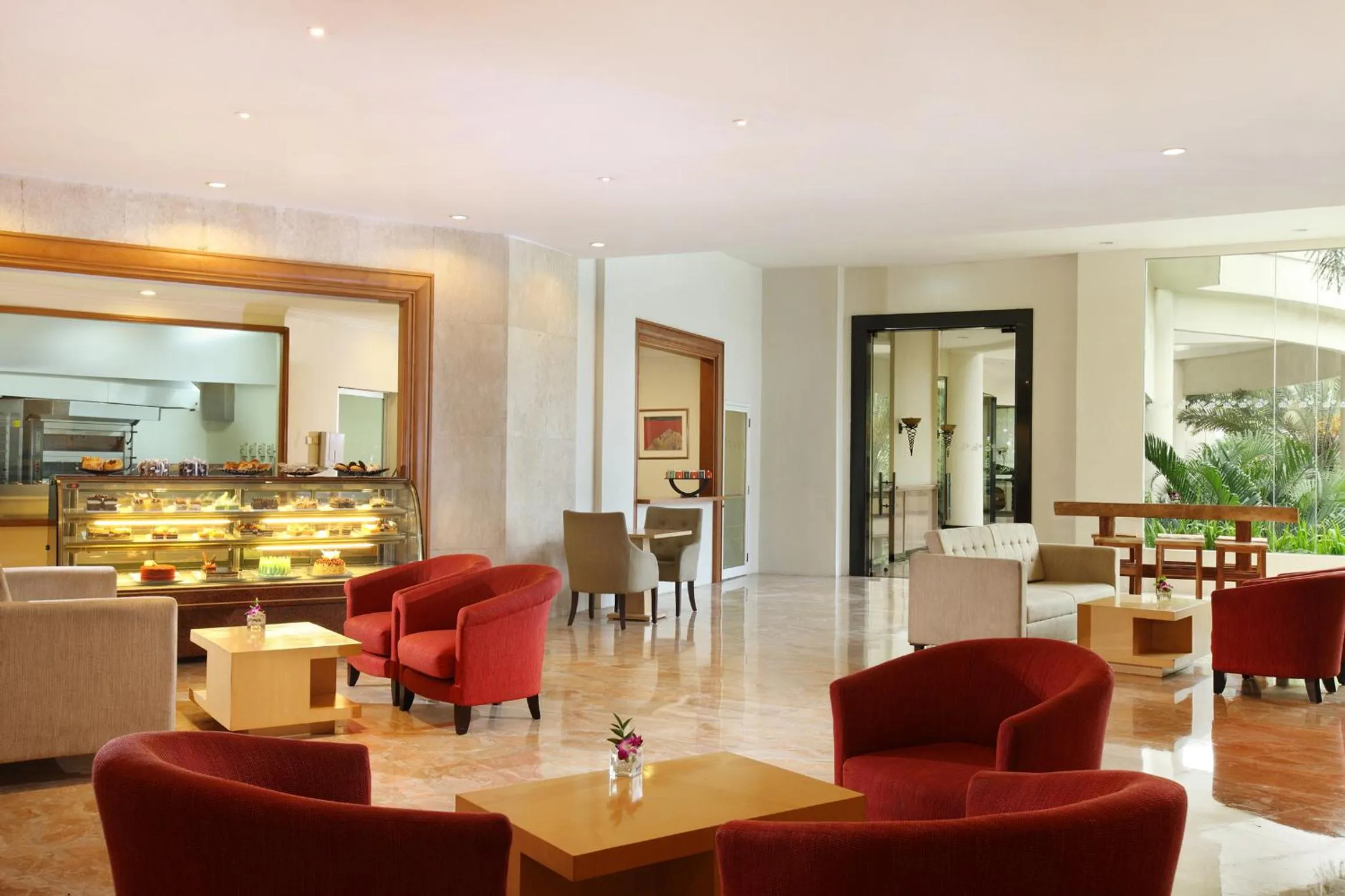 Restaurant/places to eat in Aryaduta Bandung