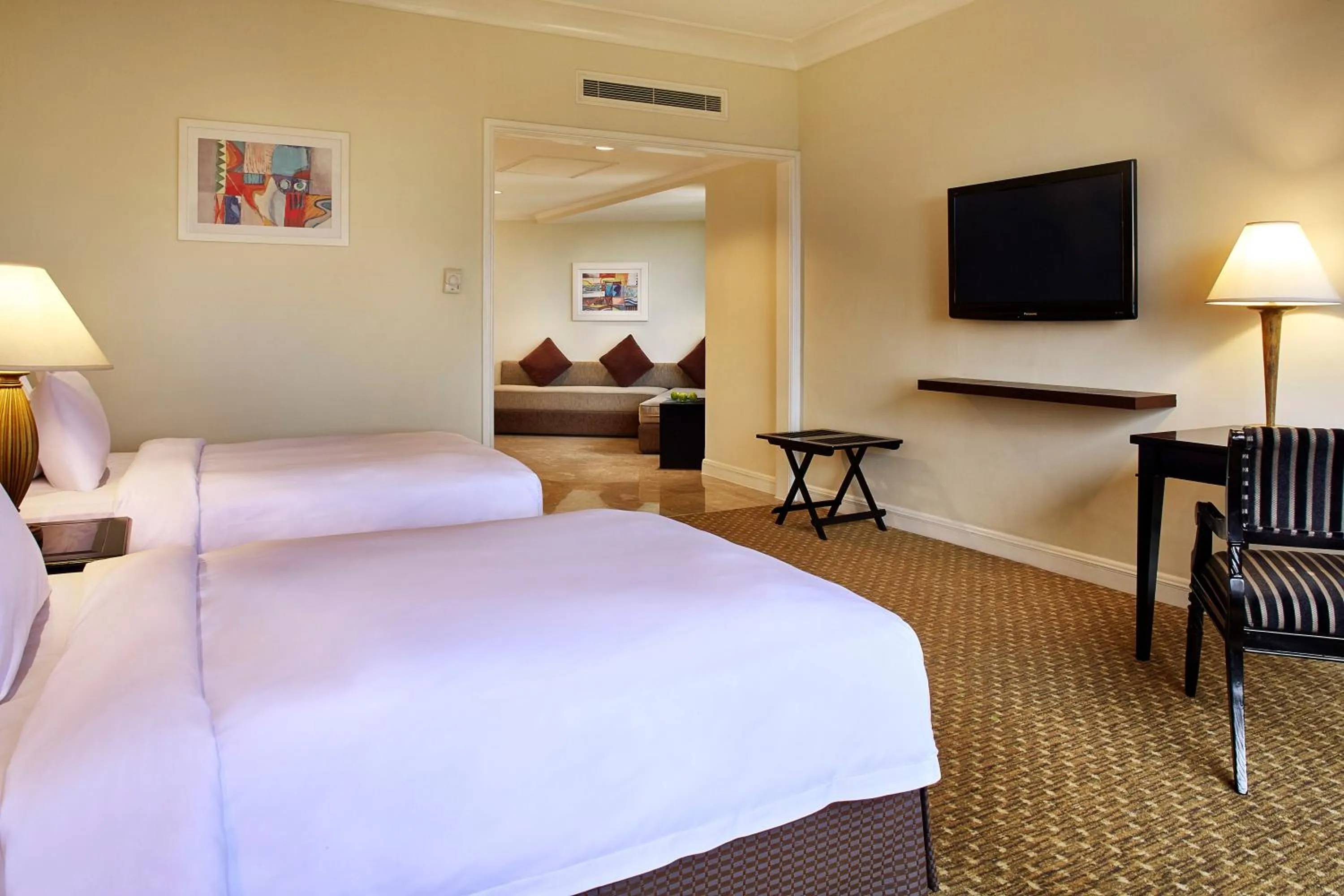 Bedroom, Bed in Aryaduta Bandung