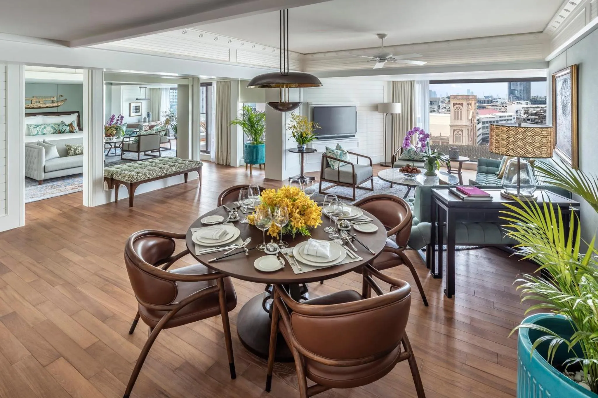 Photo of the whole room in Mandarin Oriental, Bangkok