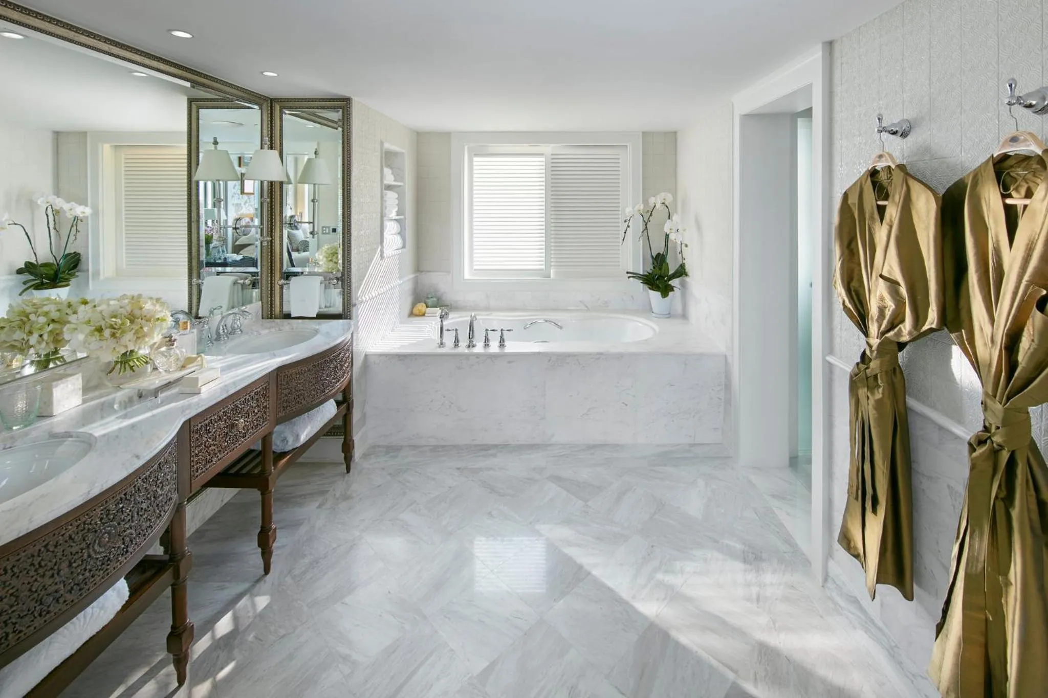 Photo of the whole room in Mandarin Oriental, Bangkok