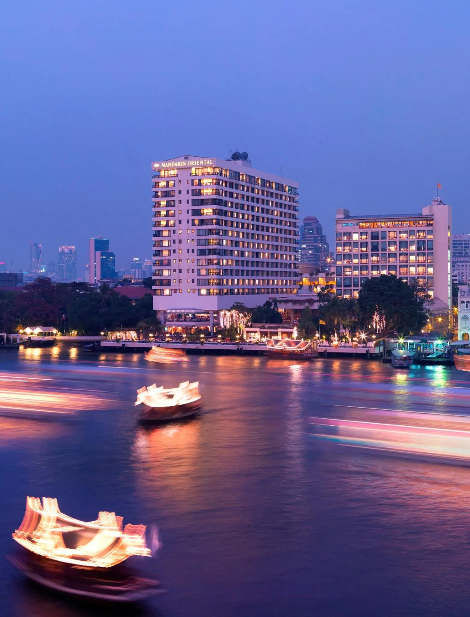 Property building in Mandarin Oriental, Bangkok