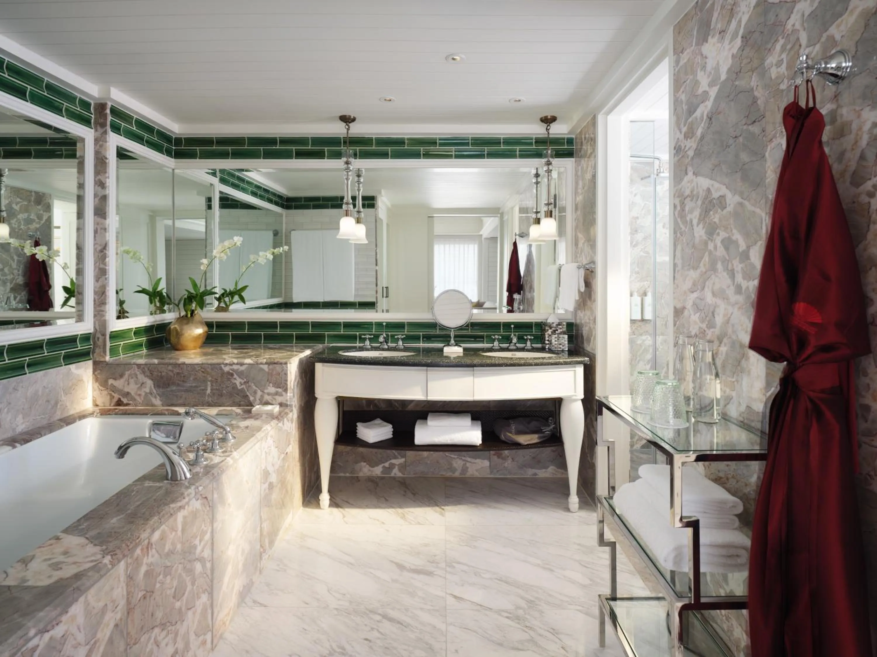 Bathroom in Mandarin Oriental, Bangkok