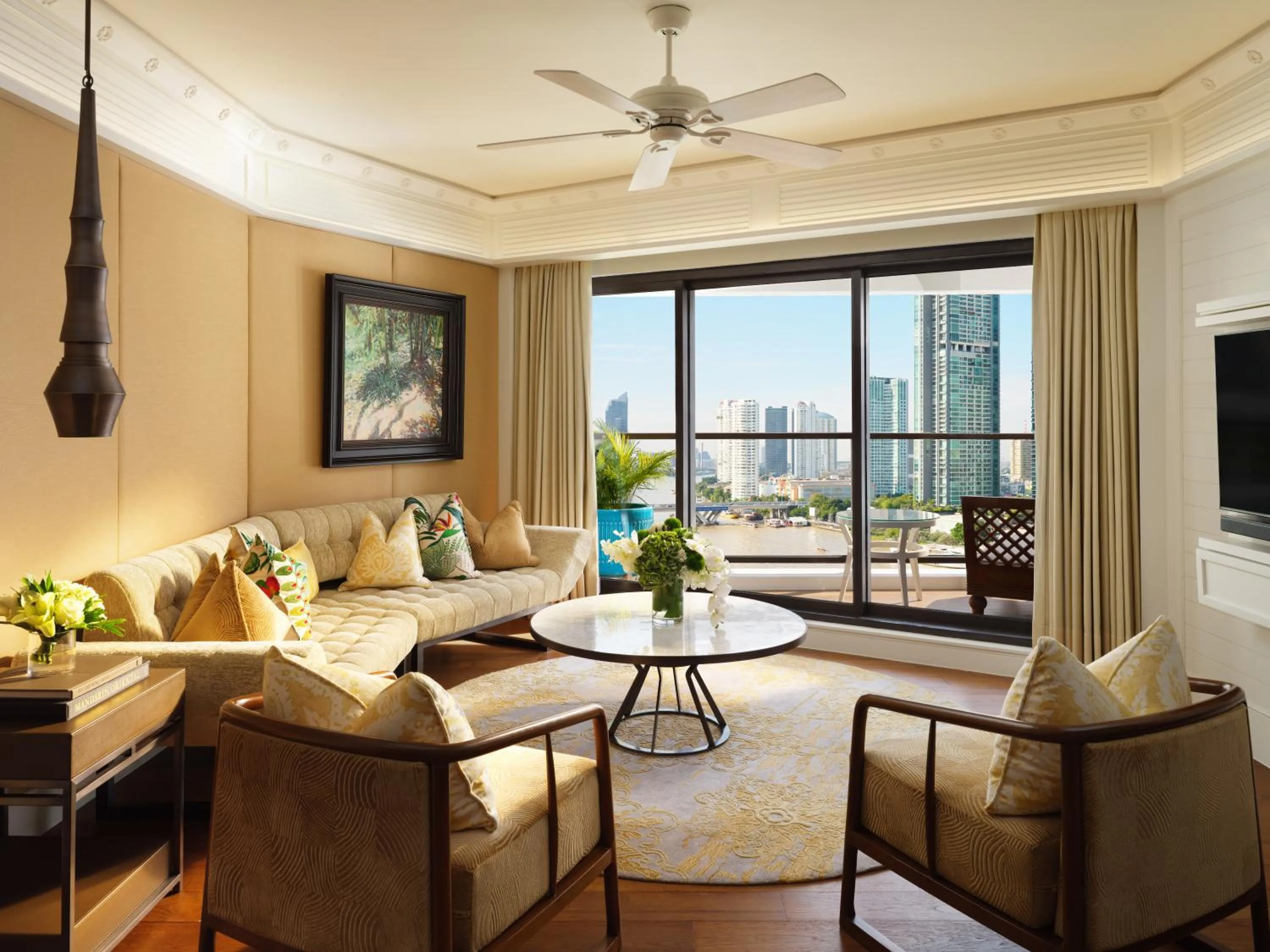 Living room in Mandarin Oriental, Bangkok