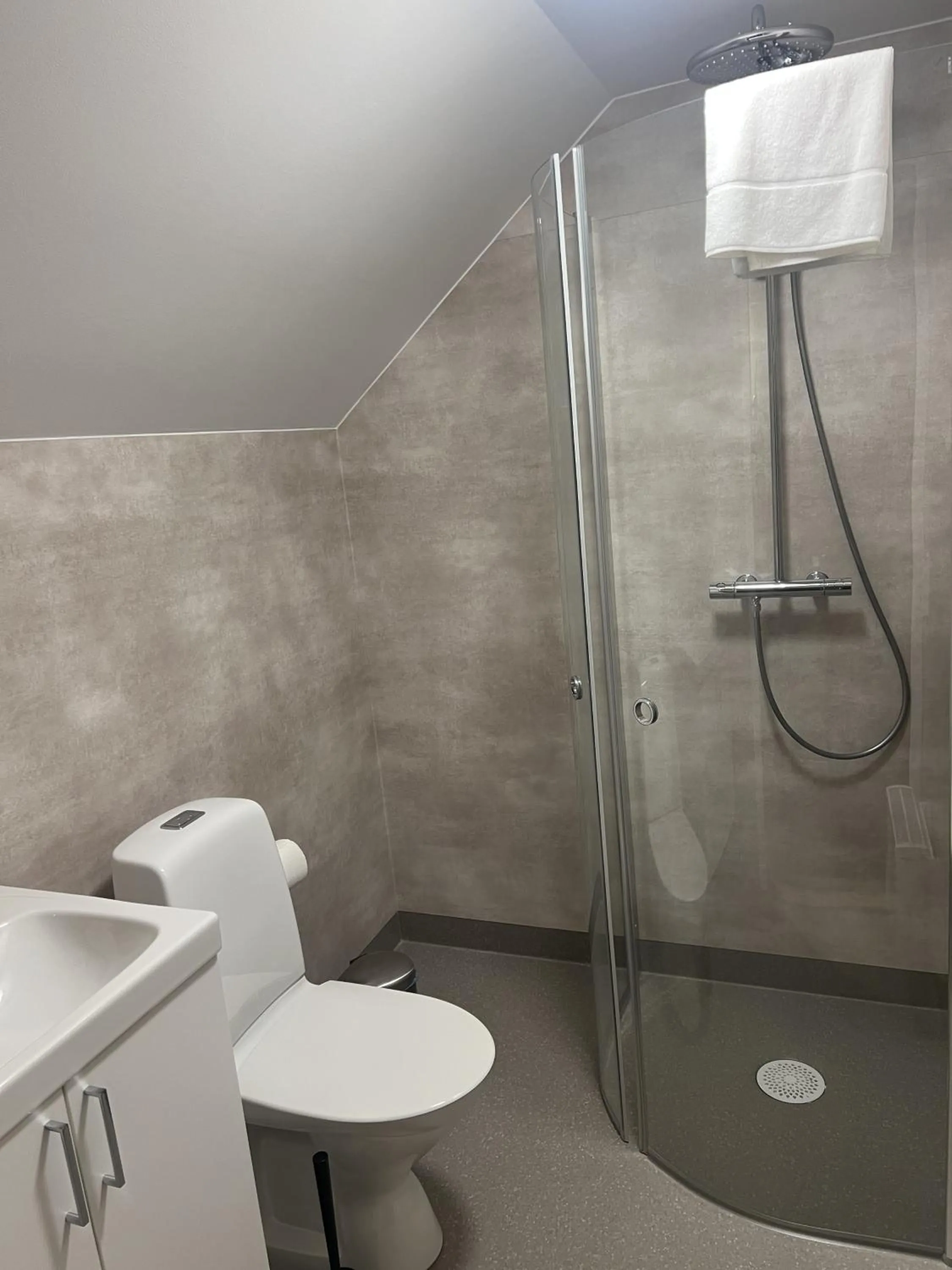 Shower in Hotell Gamla Staden