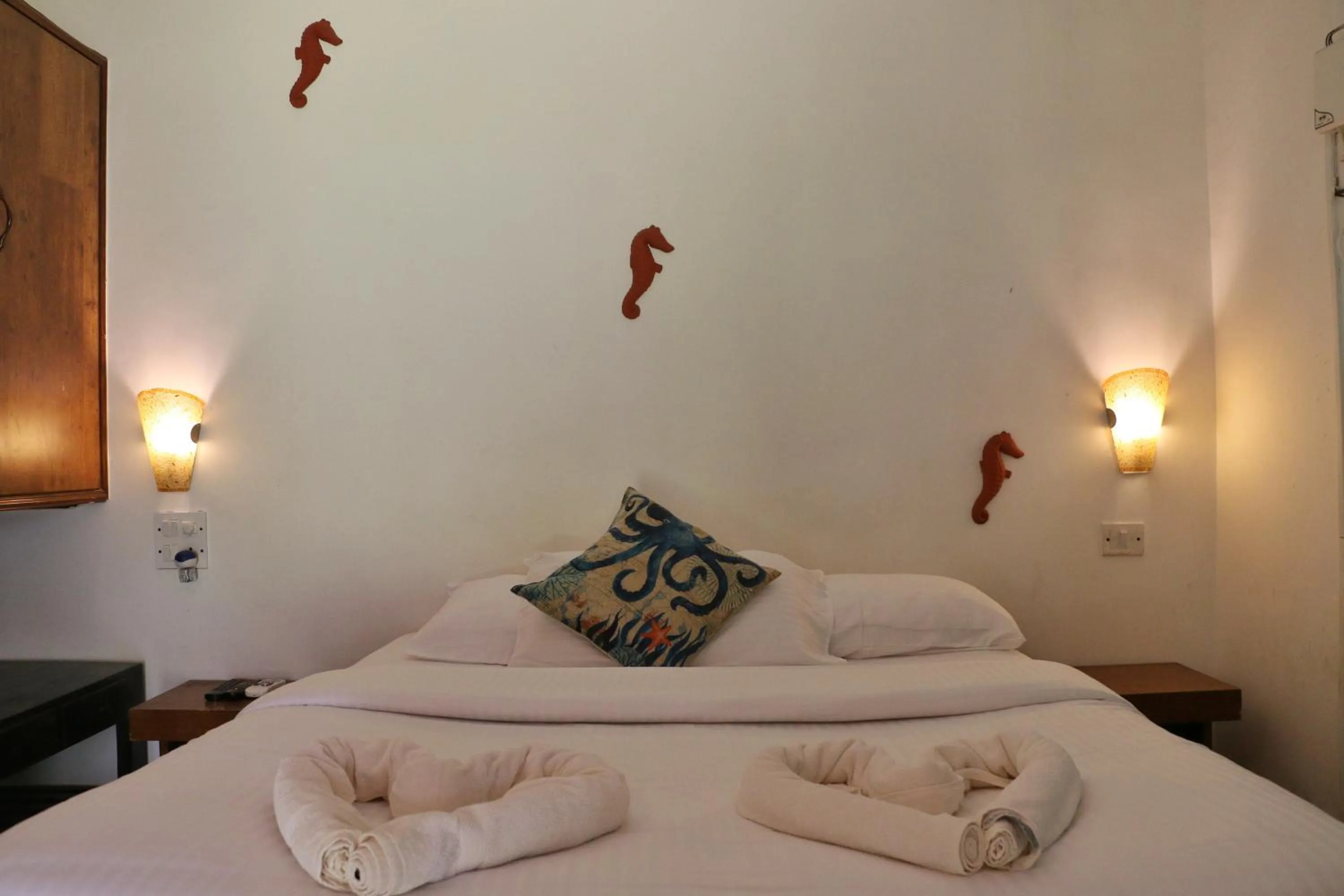 Bed in Montego Bay Beach Village - Morjim