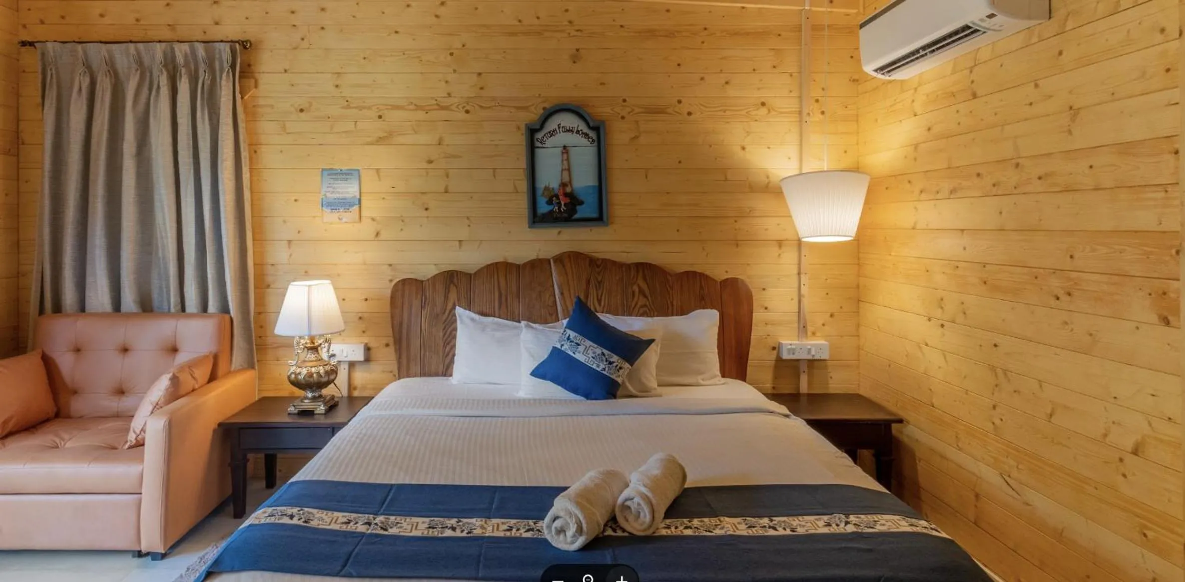 Bed in Montego Bay Beach Village - Morjim