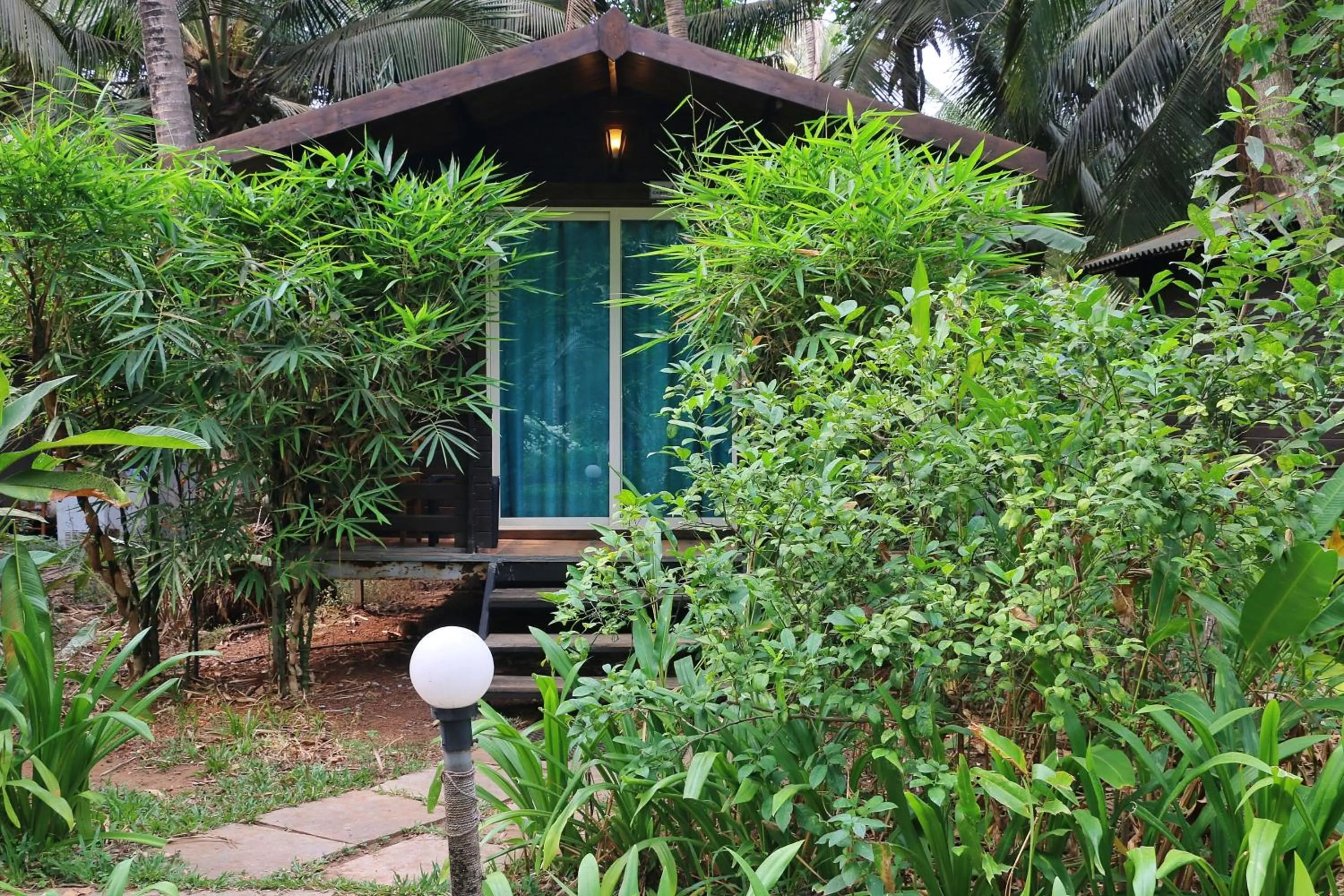 Montego Bay Beach Village - Morjim