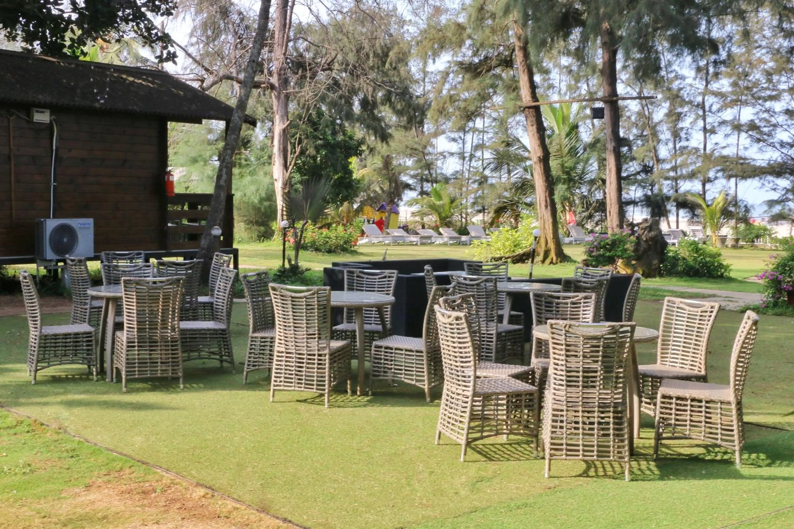 Montego Bay Beach Village - Morjim