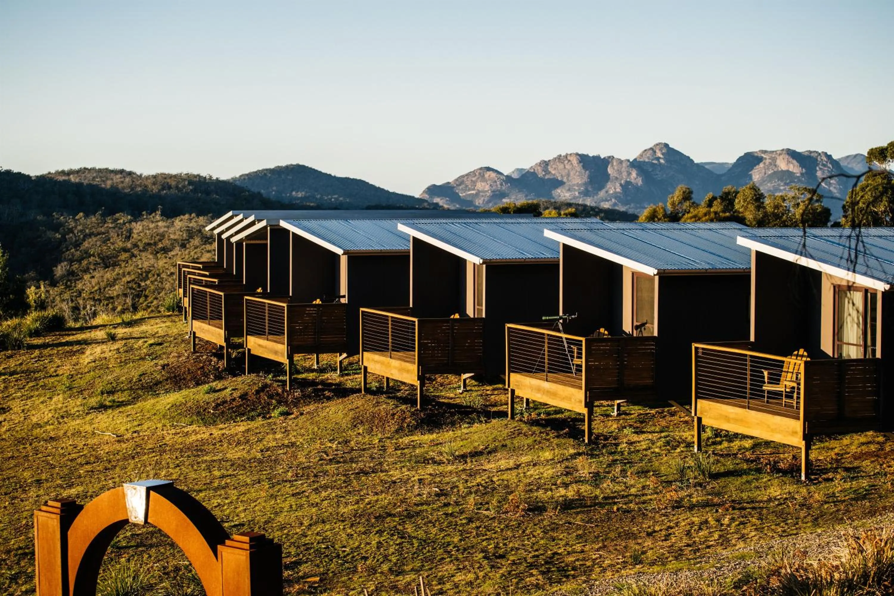 Property building in Freycinet Resort