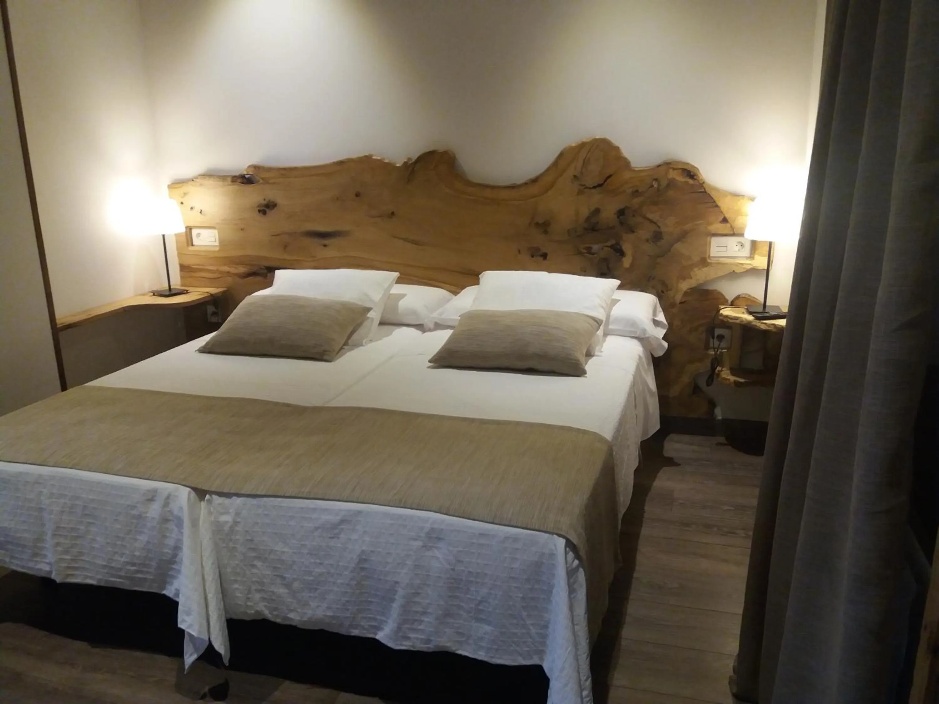 Photo of the whole room, Bed in Hotel Rural El Yunque