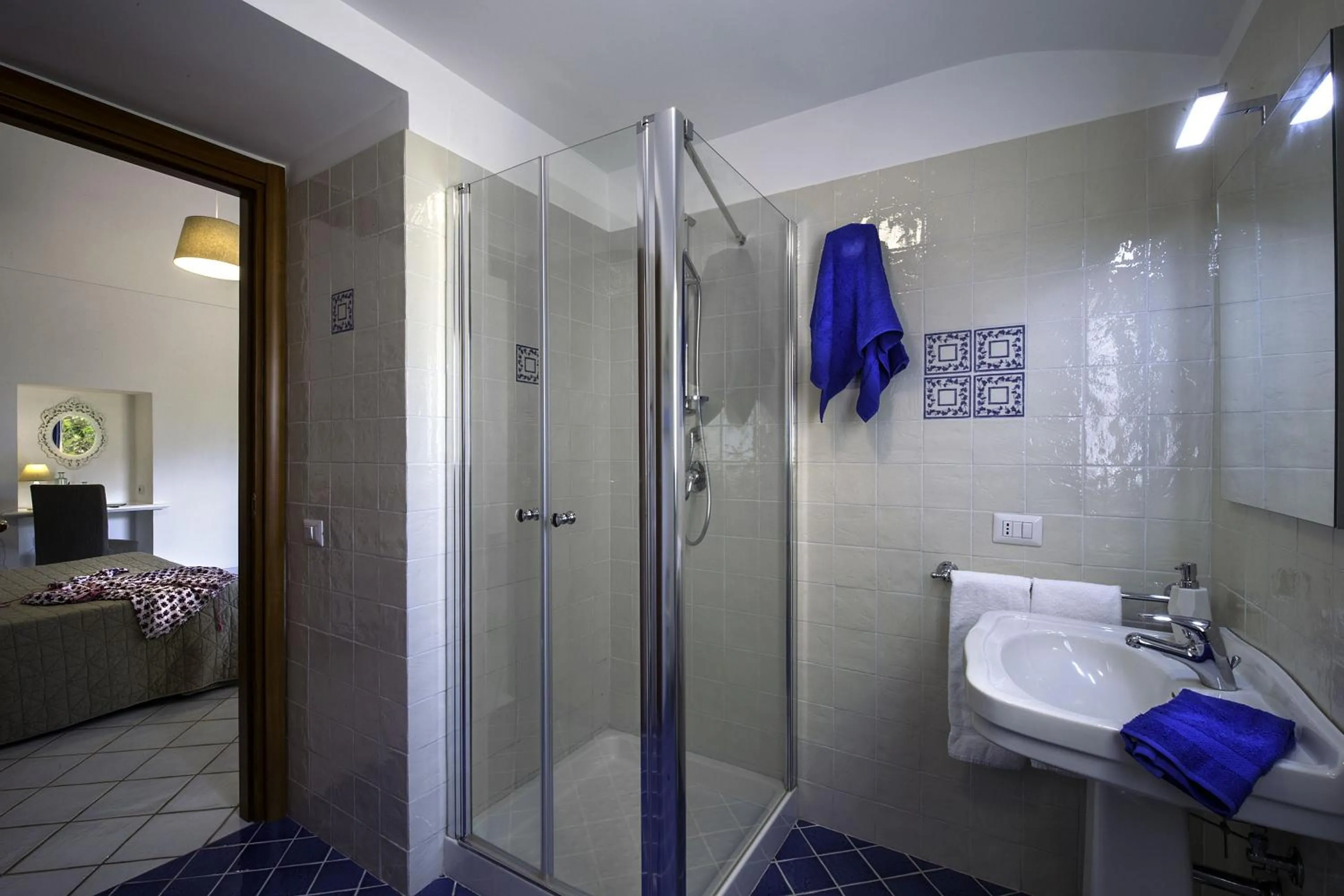 Shower in Casa Assunta B&B