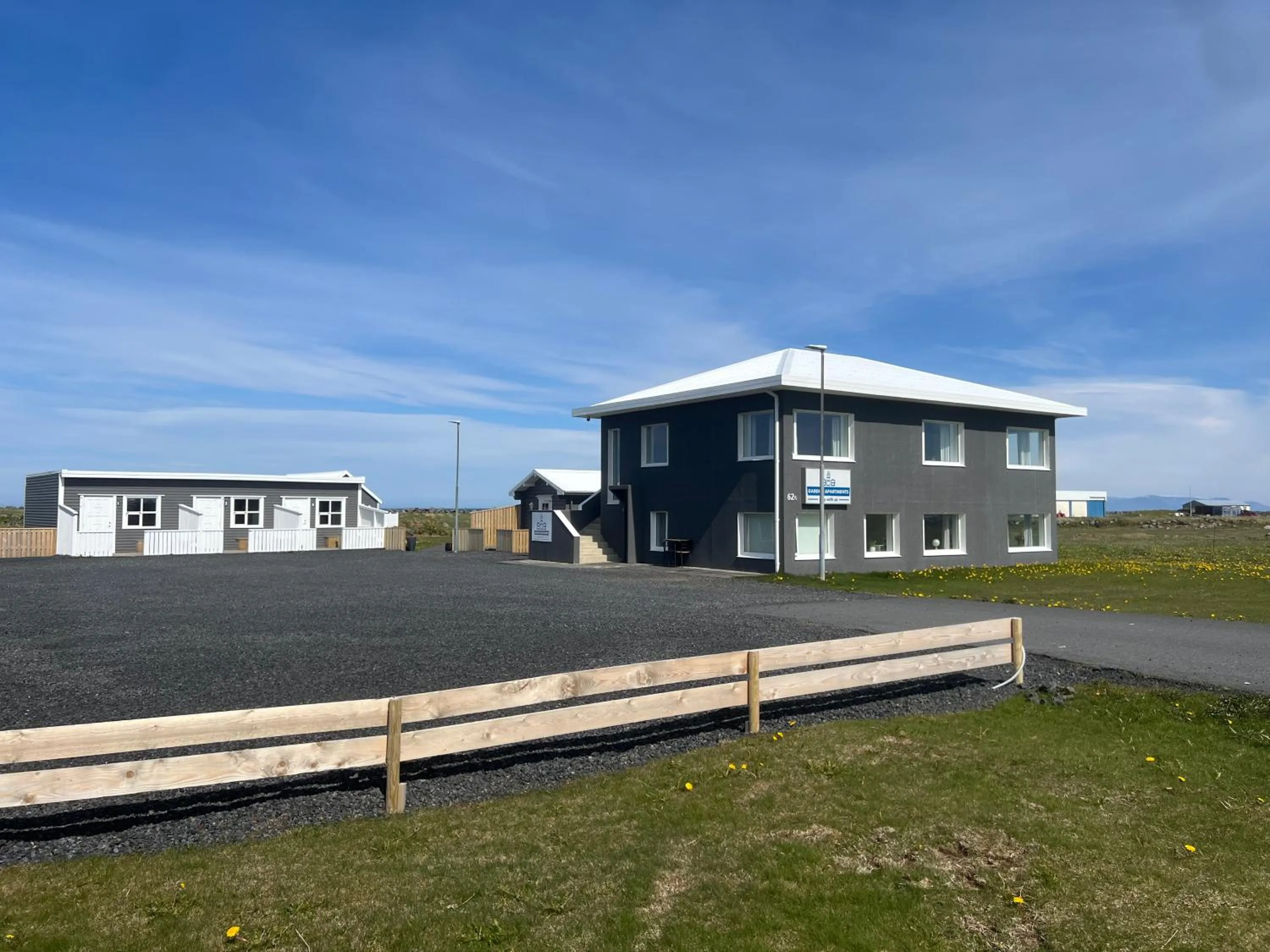 Garður Apartments