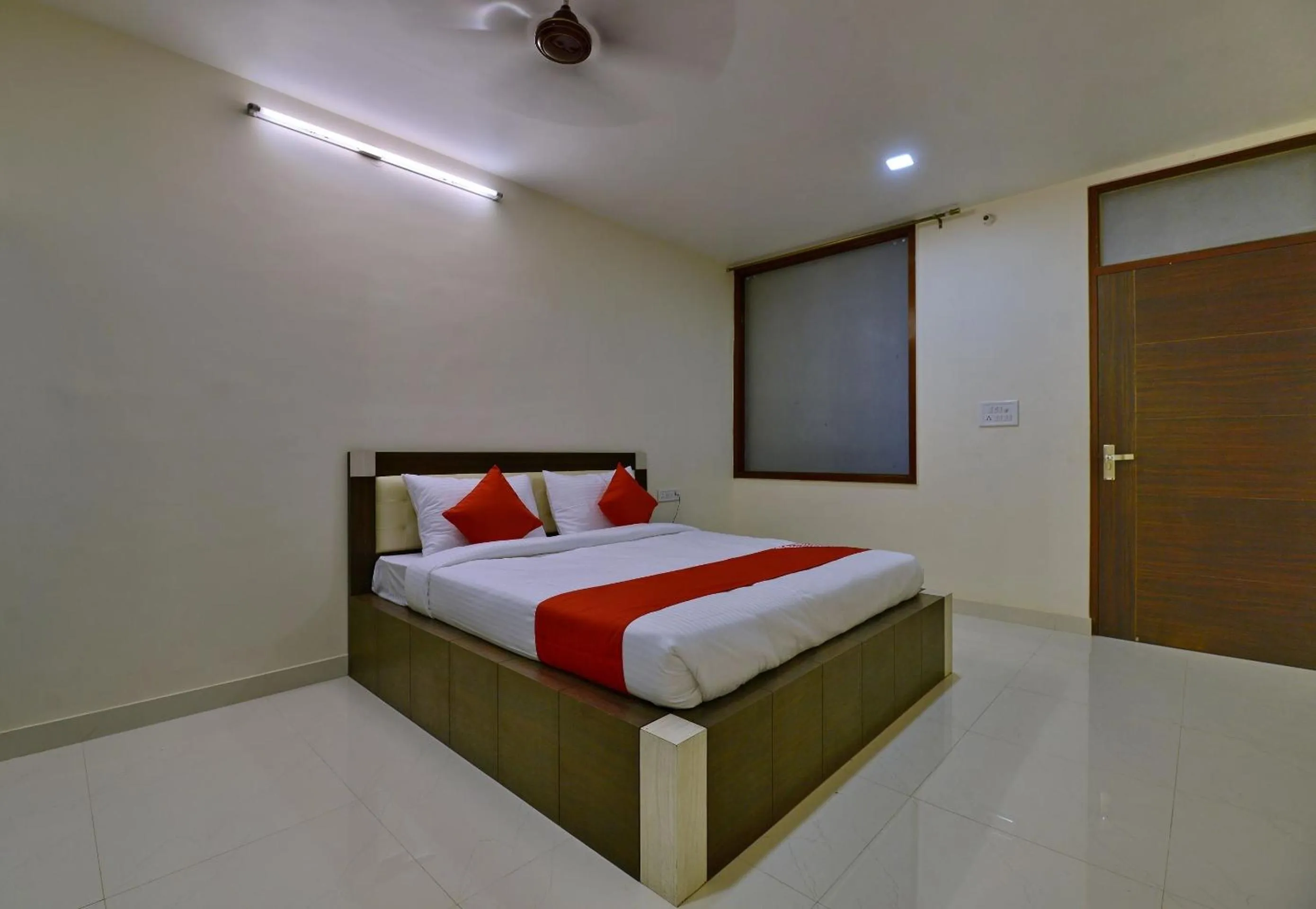 Bedroom, Bed in Hotel O Heritage Haveli