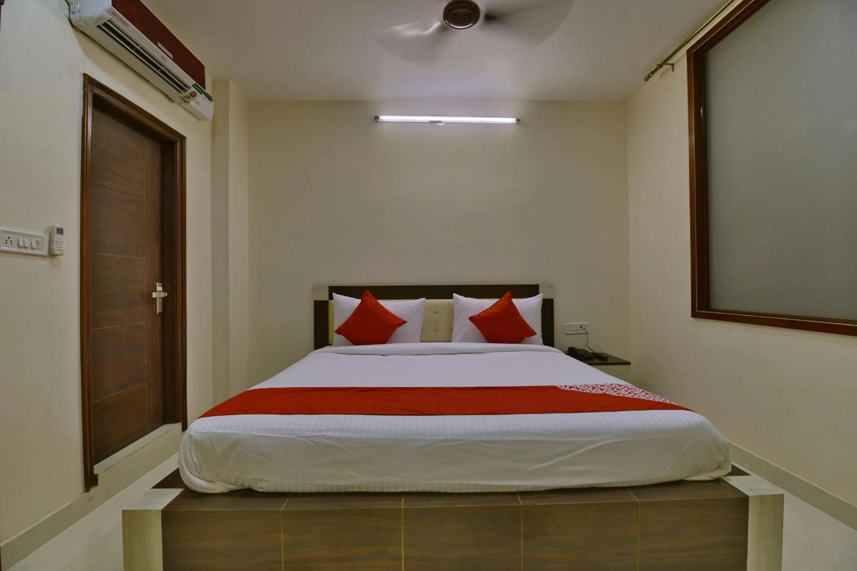 Bedroom, Bed in Hotel O Heritage Haveli