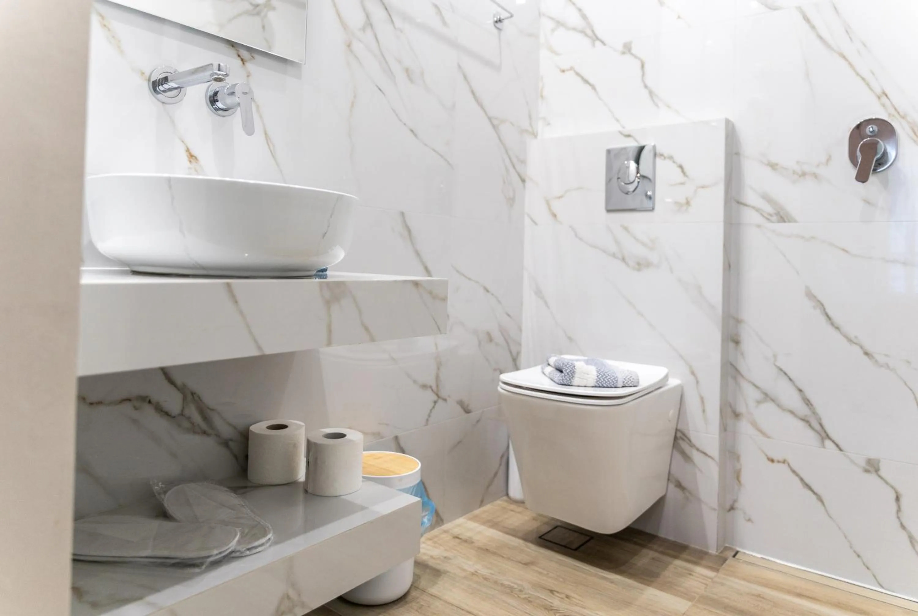 Toilet in Hotel Diana