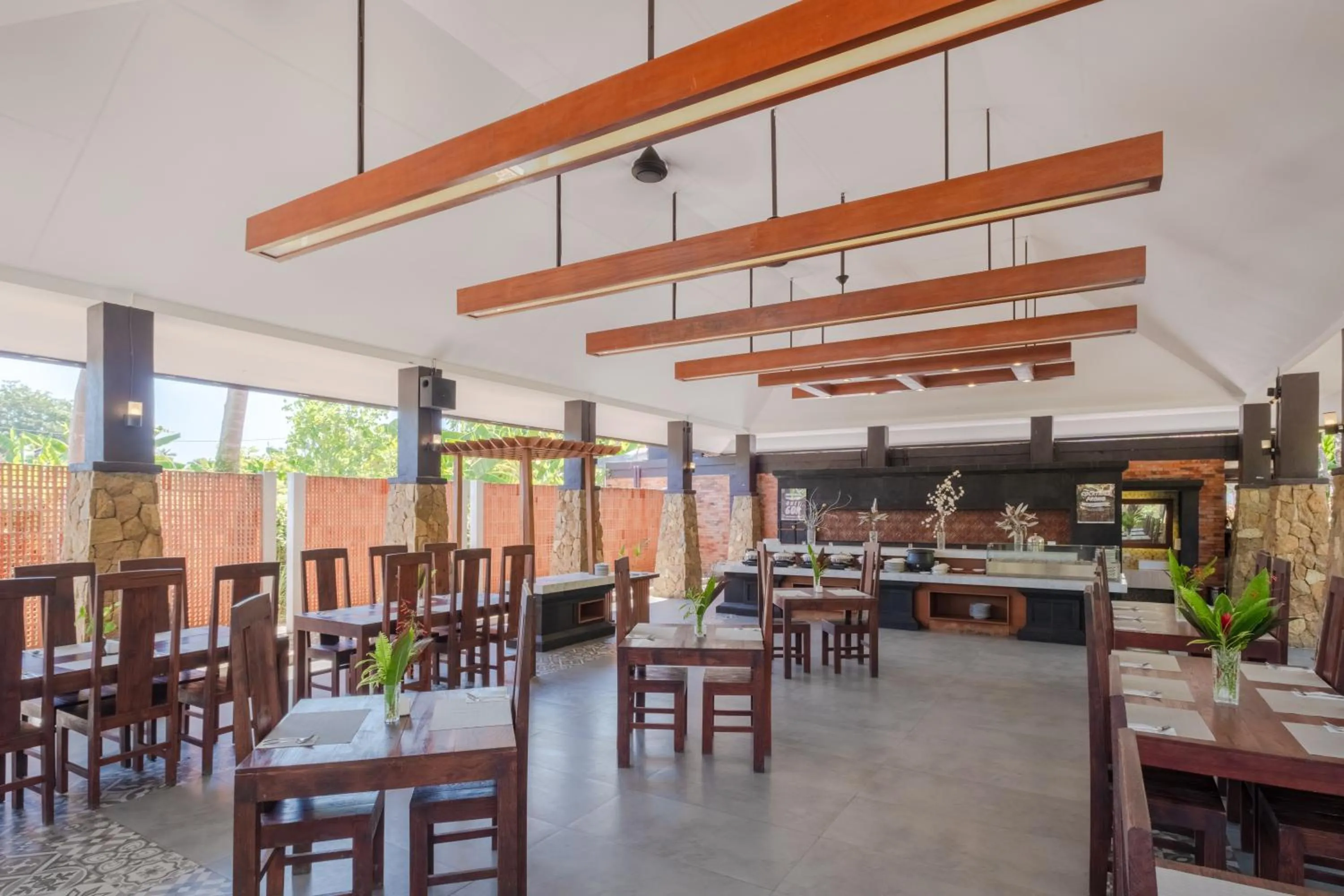 Restaurant/places to eat in Brits Resort Lovina