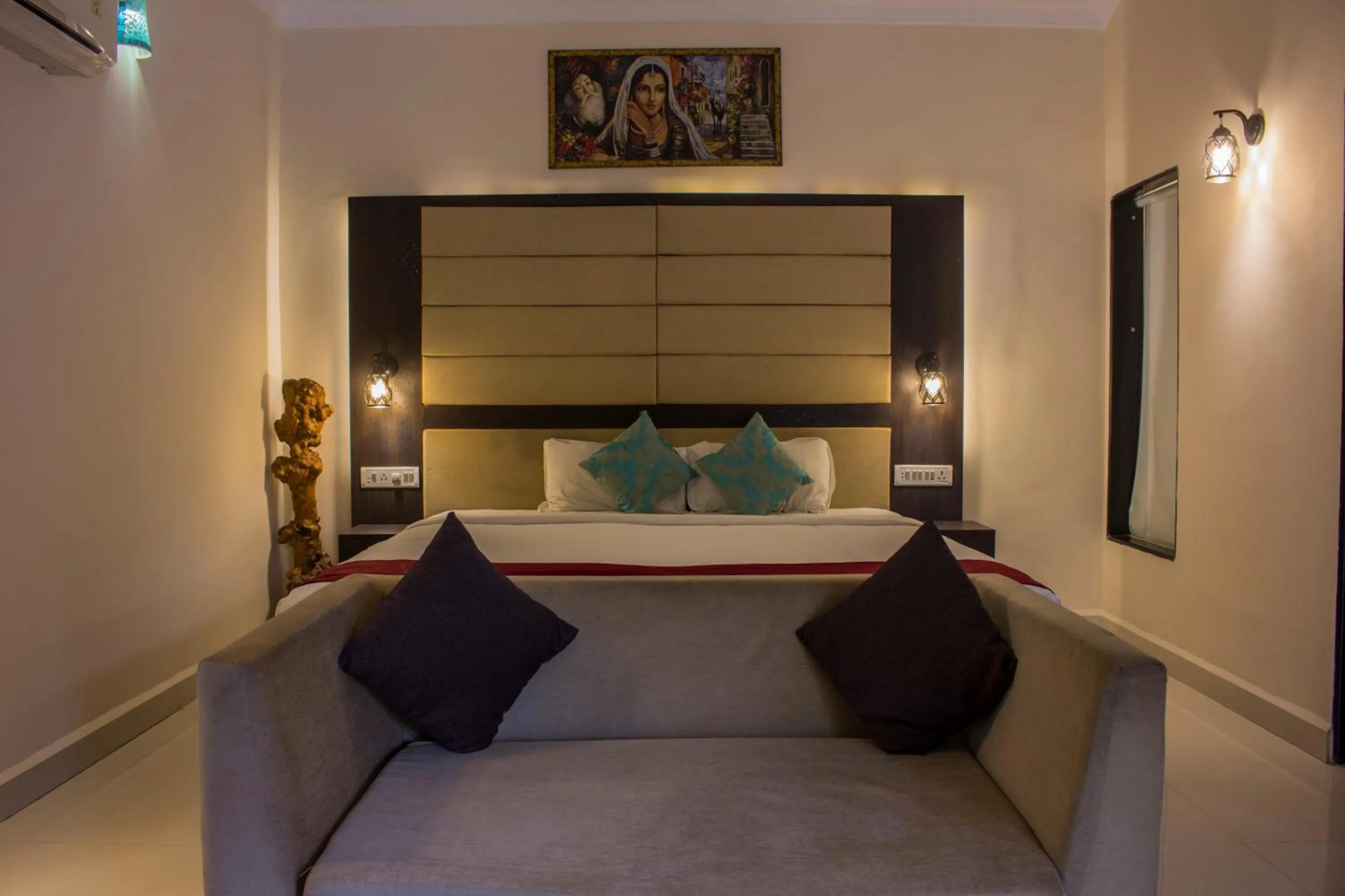 Bed in Shikara Beach Resort