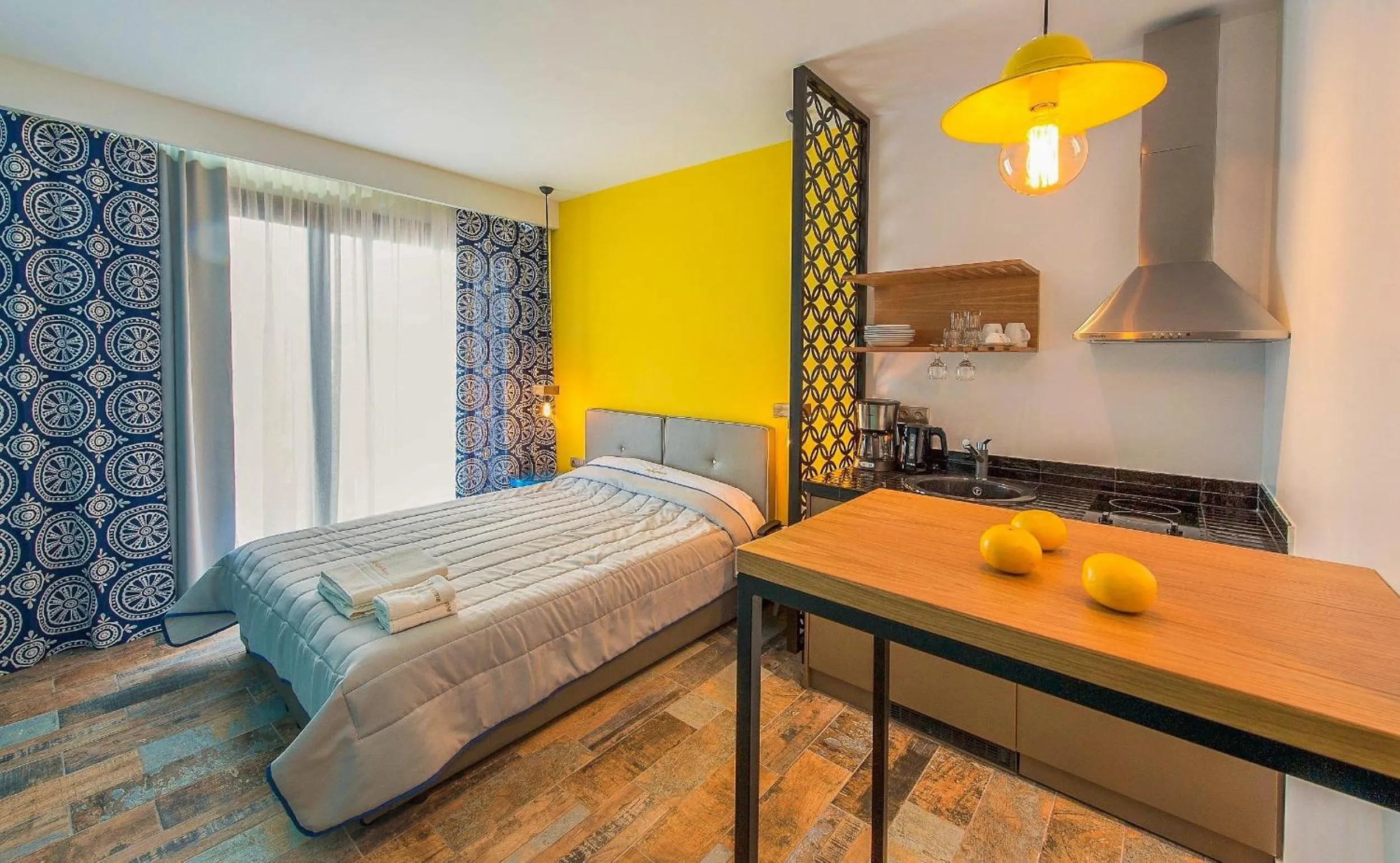 Bed in Thalassokipos