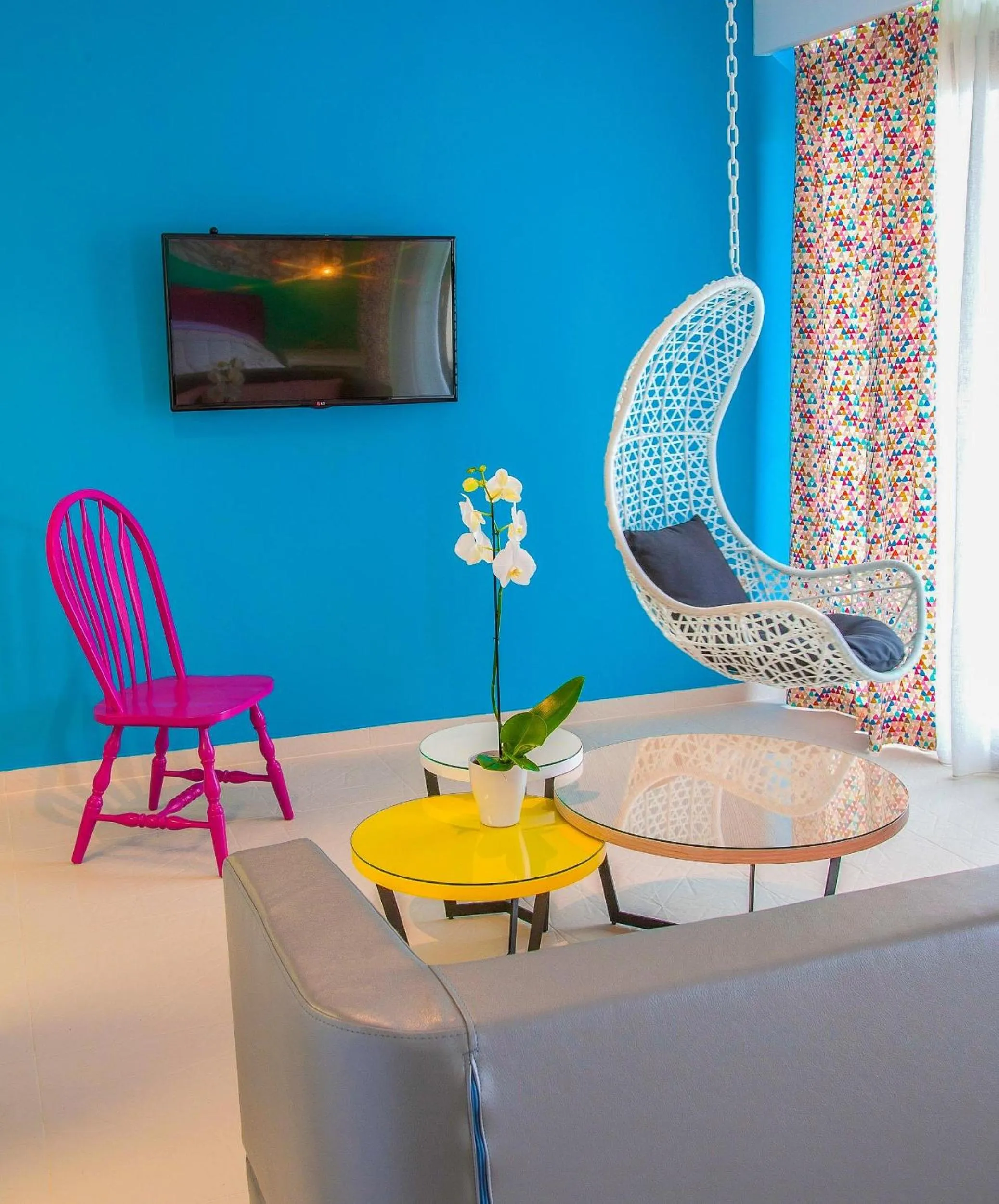 TV and multimedia in Thalassokipos