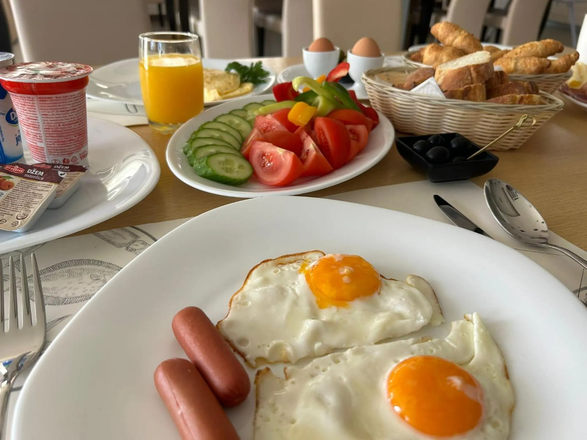 Restaurant/places to eat in Hotel Villa MiraMar