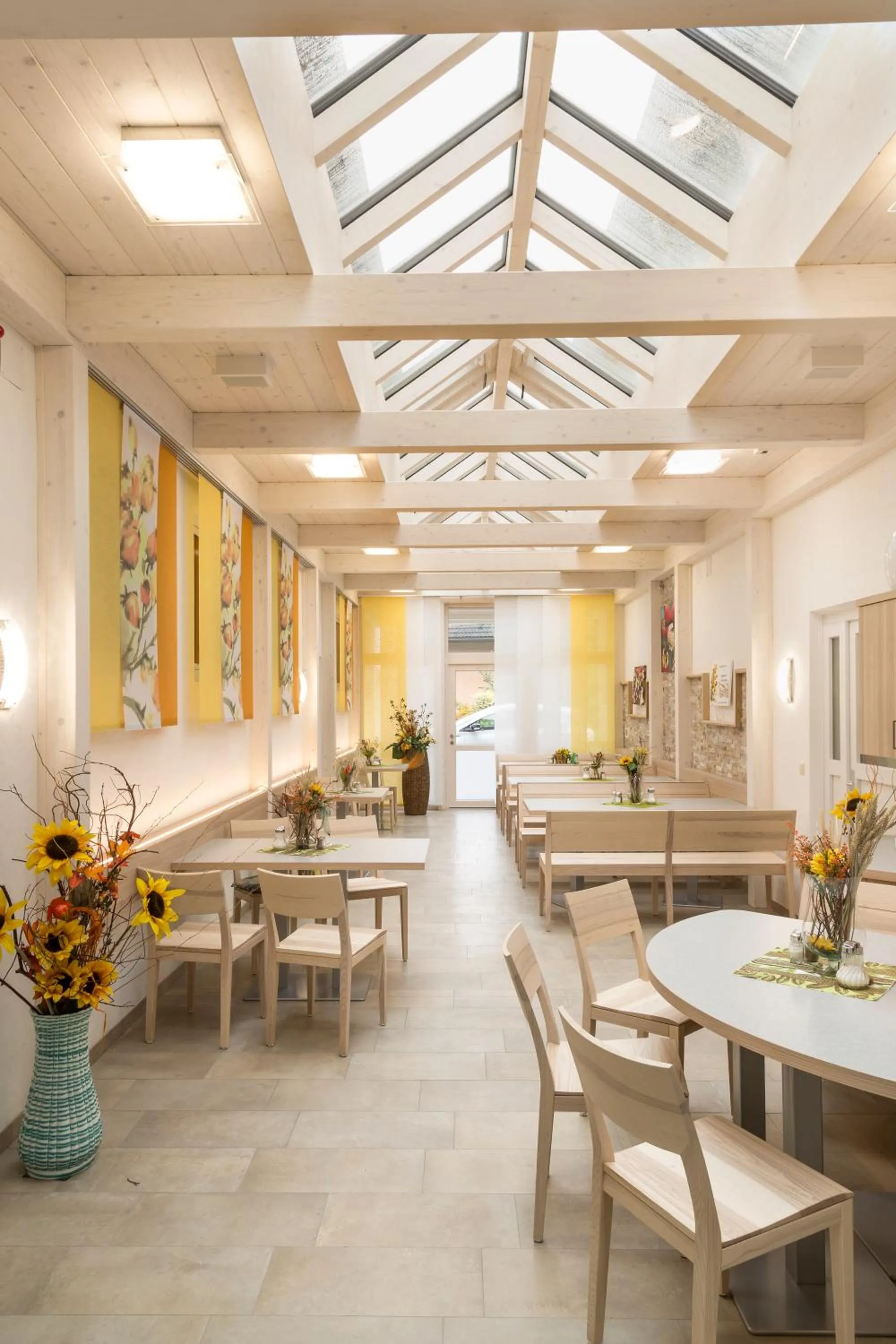 Restaurant/places to eat in Hirschenwirt